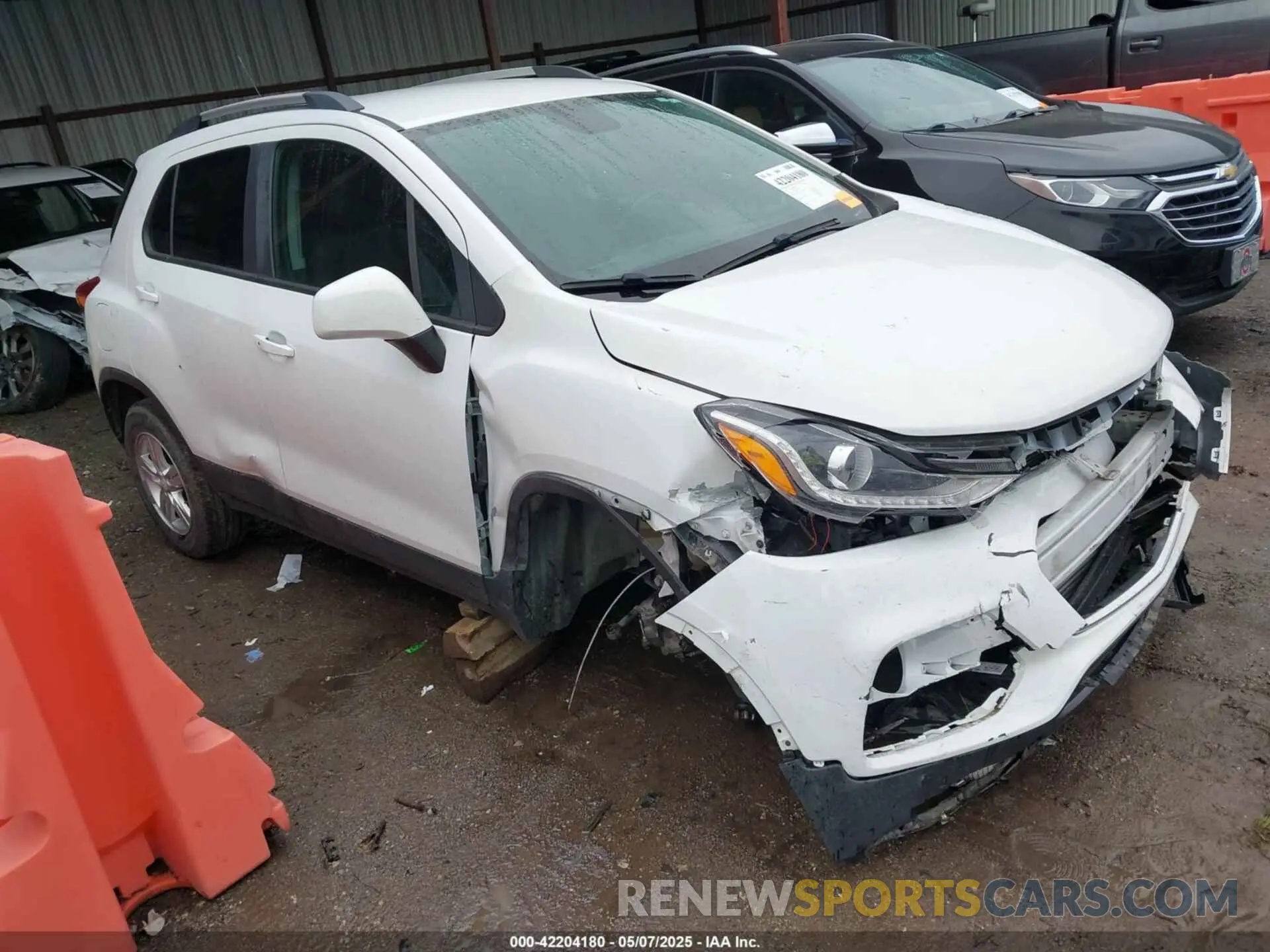 1 Photograph of a damaged car KL7CJLSM4NB500909 CHEVROLET TRAX 2022