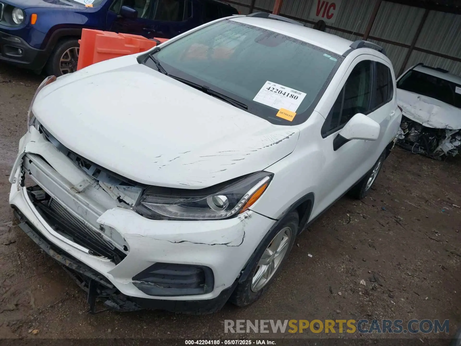 2 Photograph of a damaged car KL7CJLSM4NB500909 CHEVROLET TRAX 2022
