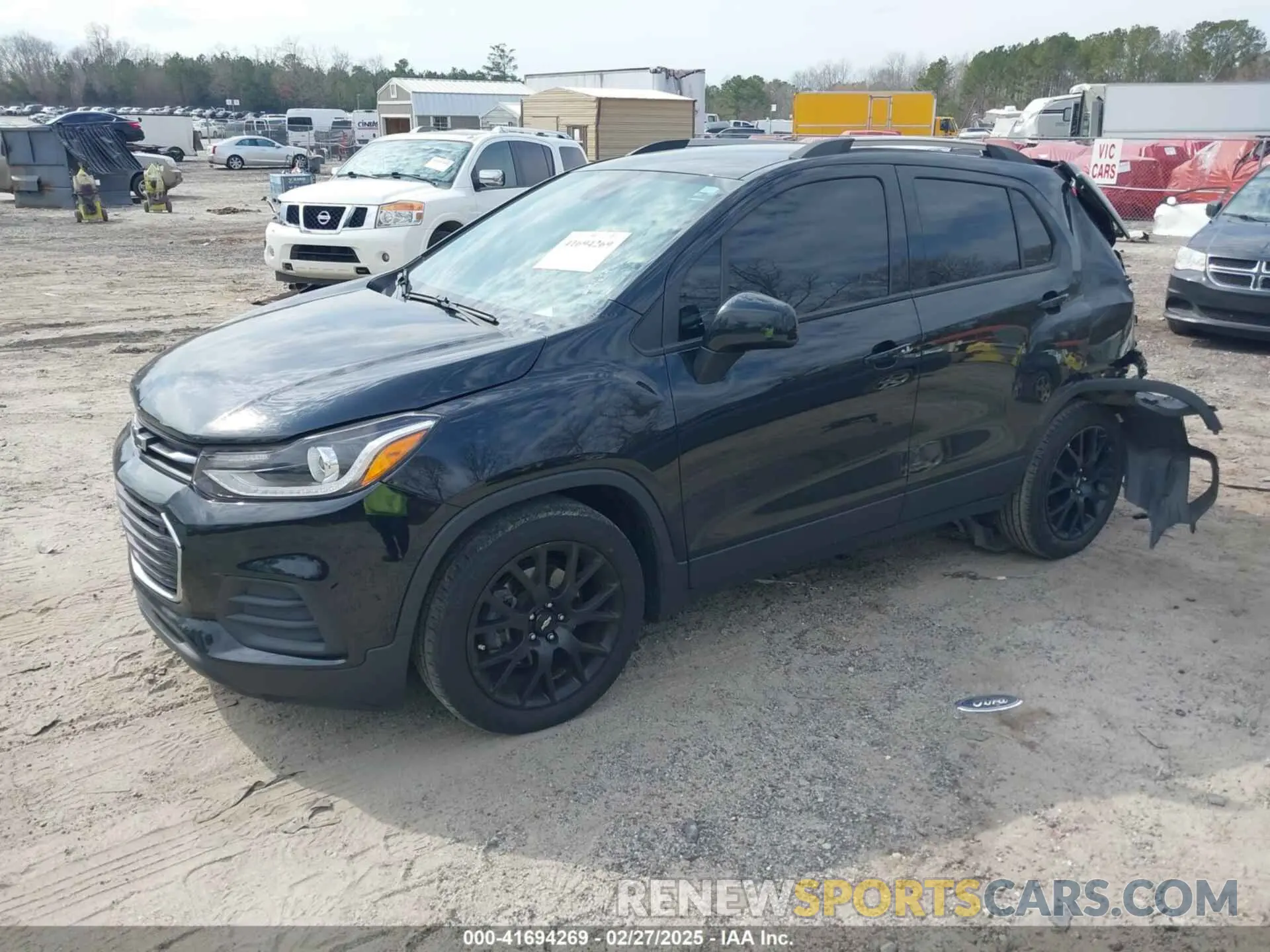 2 Photograph of a damaged car KL7CJLSM7NB513928 CHEVROLET TRAX 2022