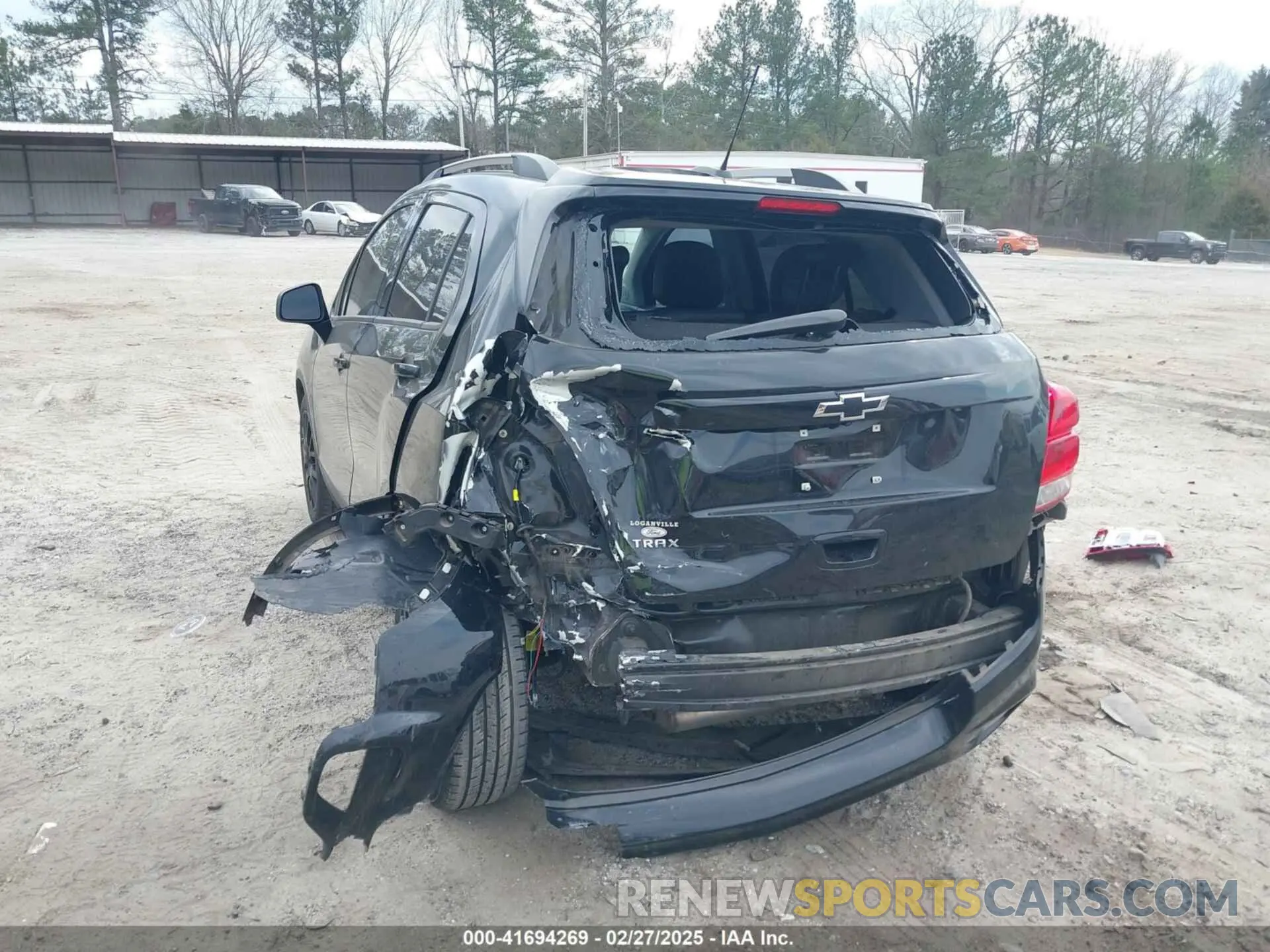 6 Photograph of a damaged car KL7CJLSM7NB513928 CHEVROLET TRAX 2022