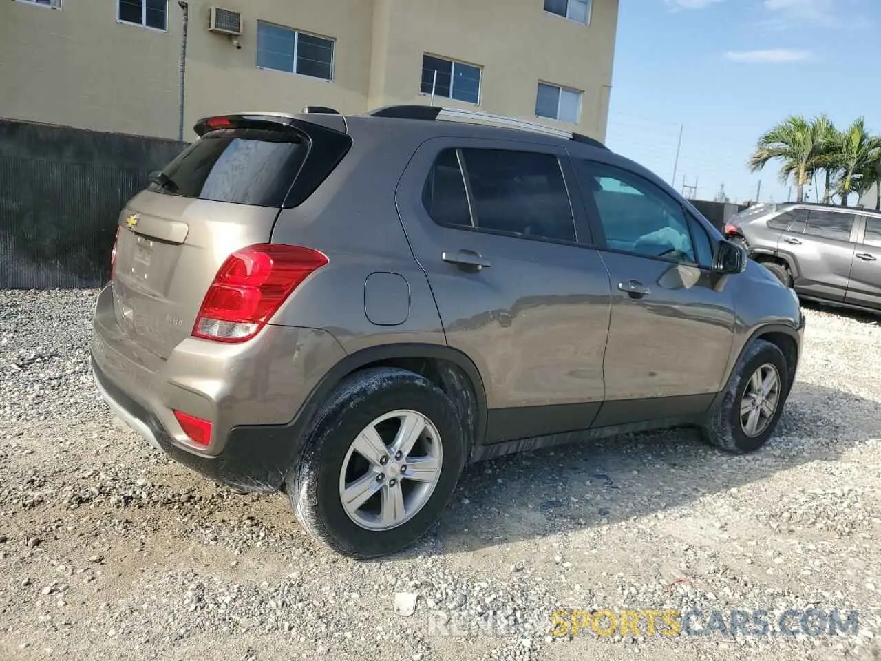 3 Фотография поврежденного автомобиля KL7CJLSM7NB566726 CHEVROLET TRAX 2022