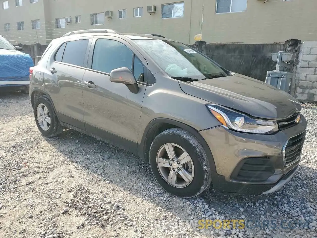 4 Фотография поврежденного автомобиля KL7CJLSM7NB566726 CHEVROLET TRAX 2022