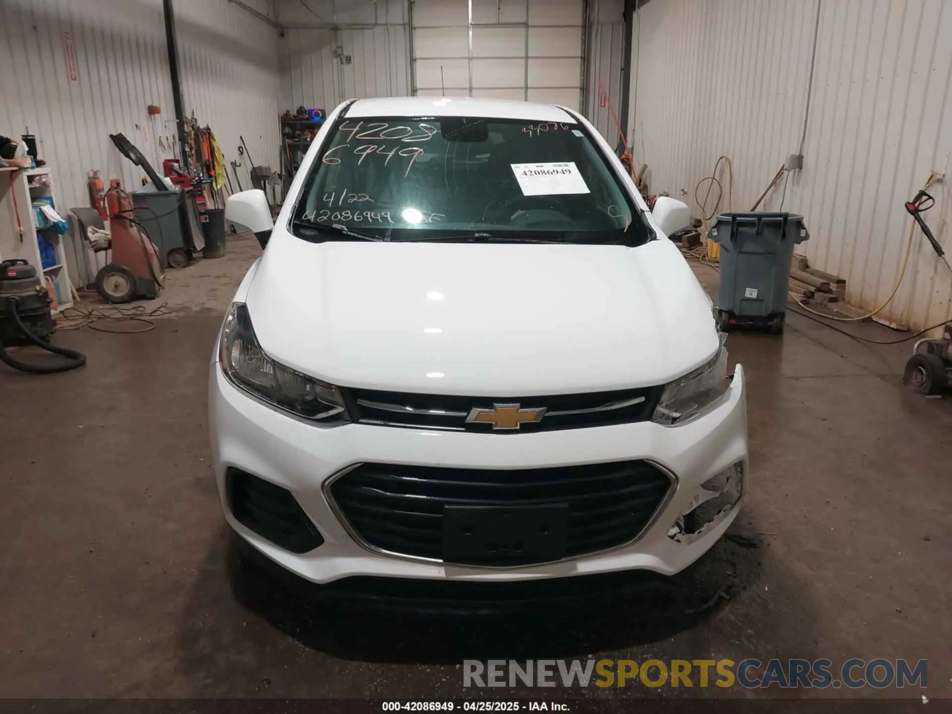 13 Photograph of a damaged car KL7CJNSM0NB547818 CHEVROLET TRAX 2022