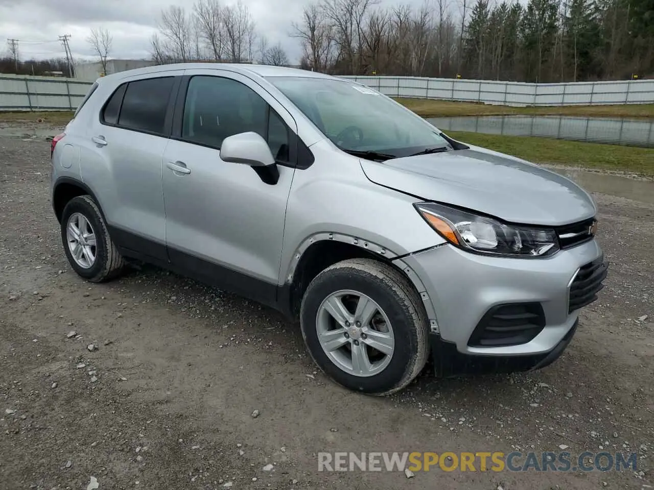 4 Фотография поврежденного автомобиля KL7CJNSM3NB520631 CHEVROLET TRAX 2022