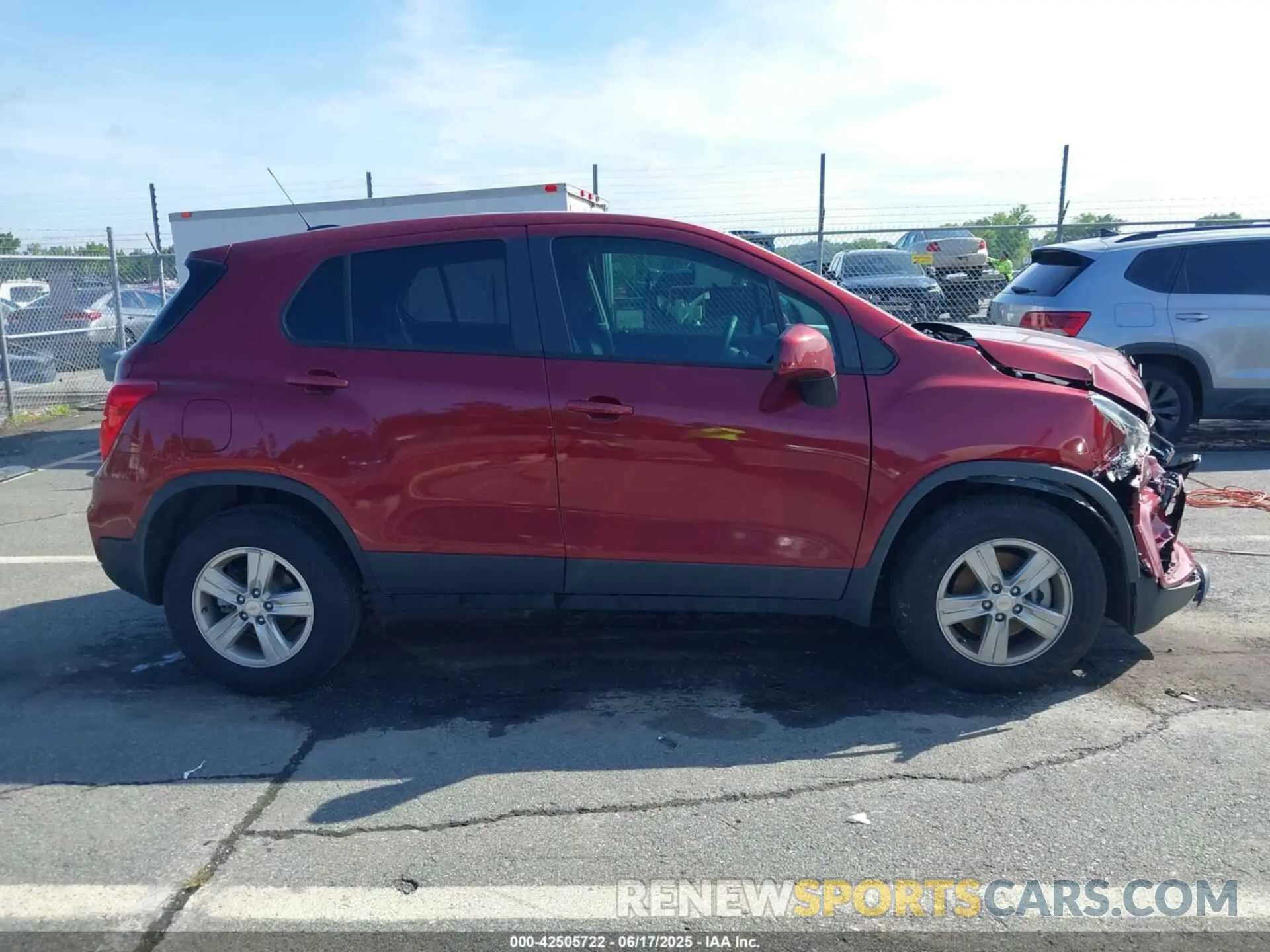 13 Фотография поврежденного автомобиля KL7CJNSM5NB511252 CHEVROLET TRAX 2022