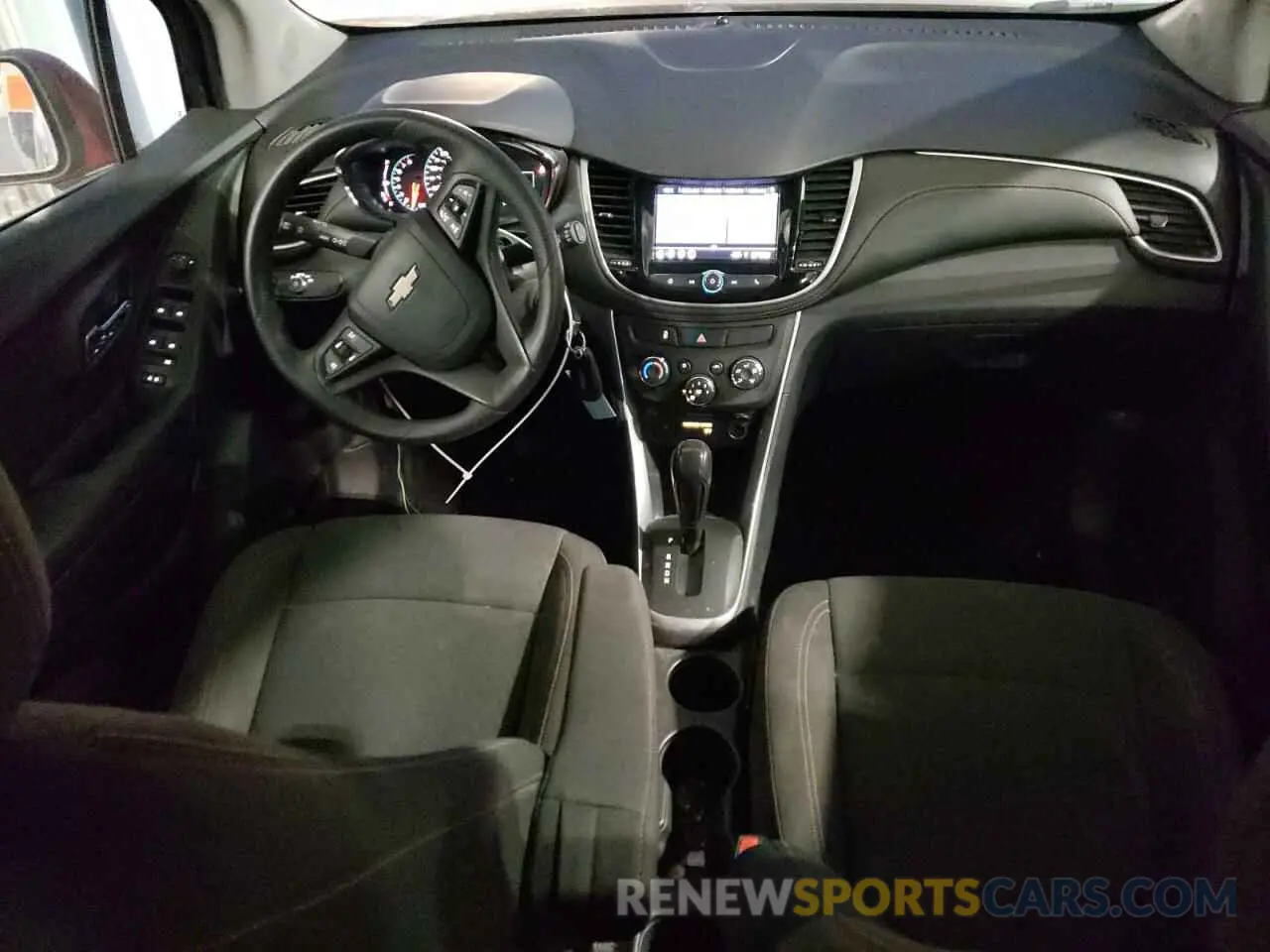 8 Photograph of a damaged car KL7CJNSM5NB512451 CHEVROLET TRAX 2022