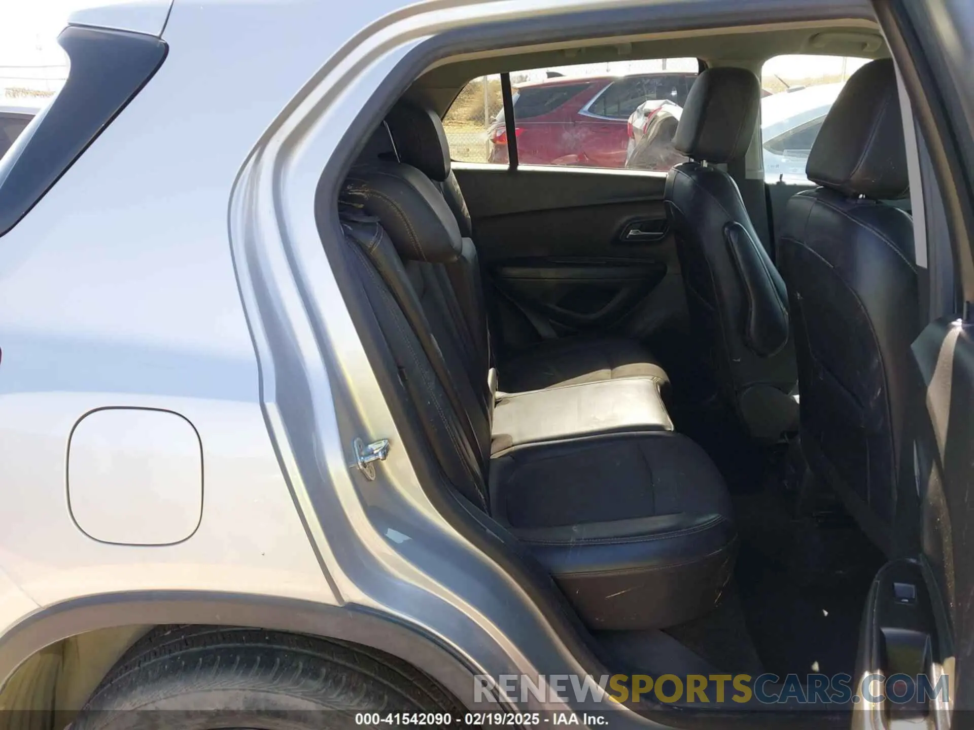 8 Фотография поврежденного автомобиля KL7CJPSM0NB561407 CHEVROLET TRAX 2022