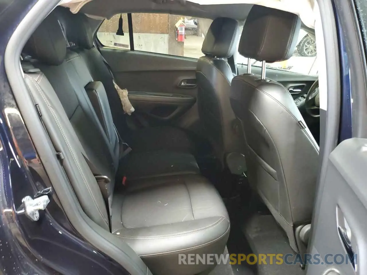 10 Фотография поврежденного автомобиля KL7CJPSM1NB510465 CHEVROLET TRAX 2022