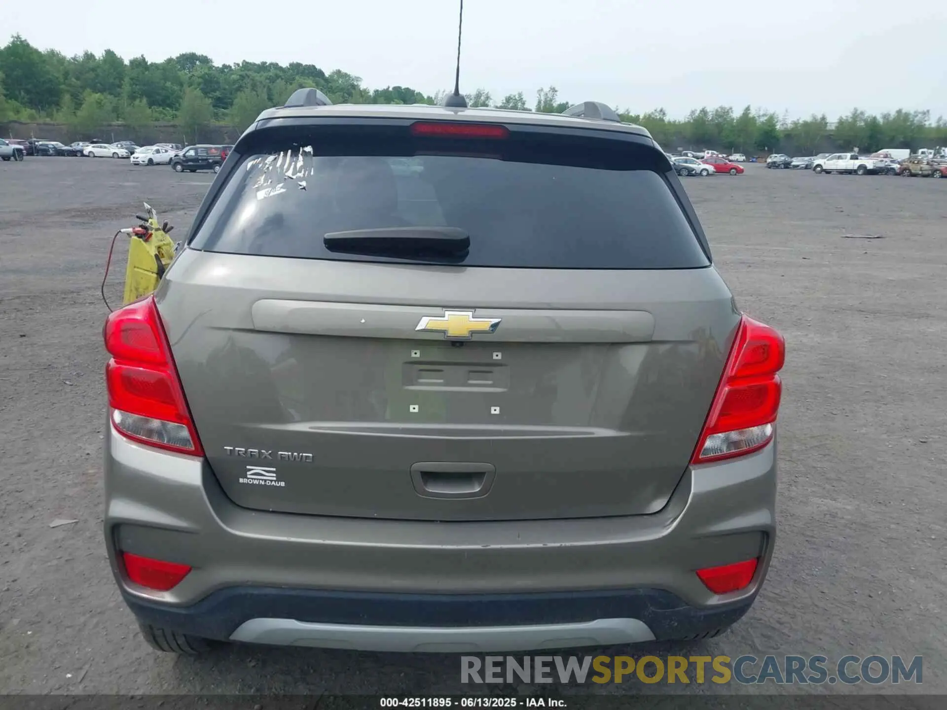 16 Photograph of a damaged car KL7CJPSM1NB524916 CHEVROLET TRAX 2022