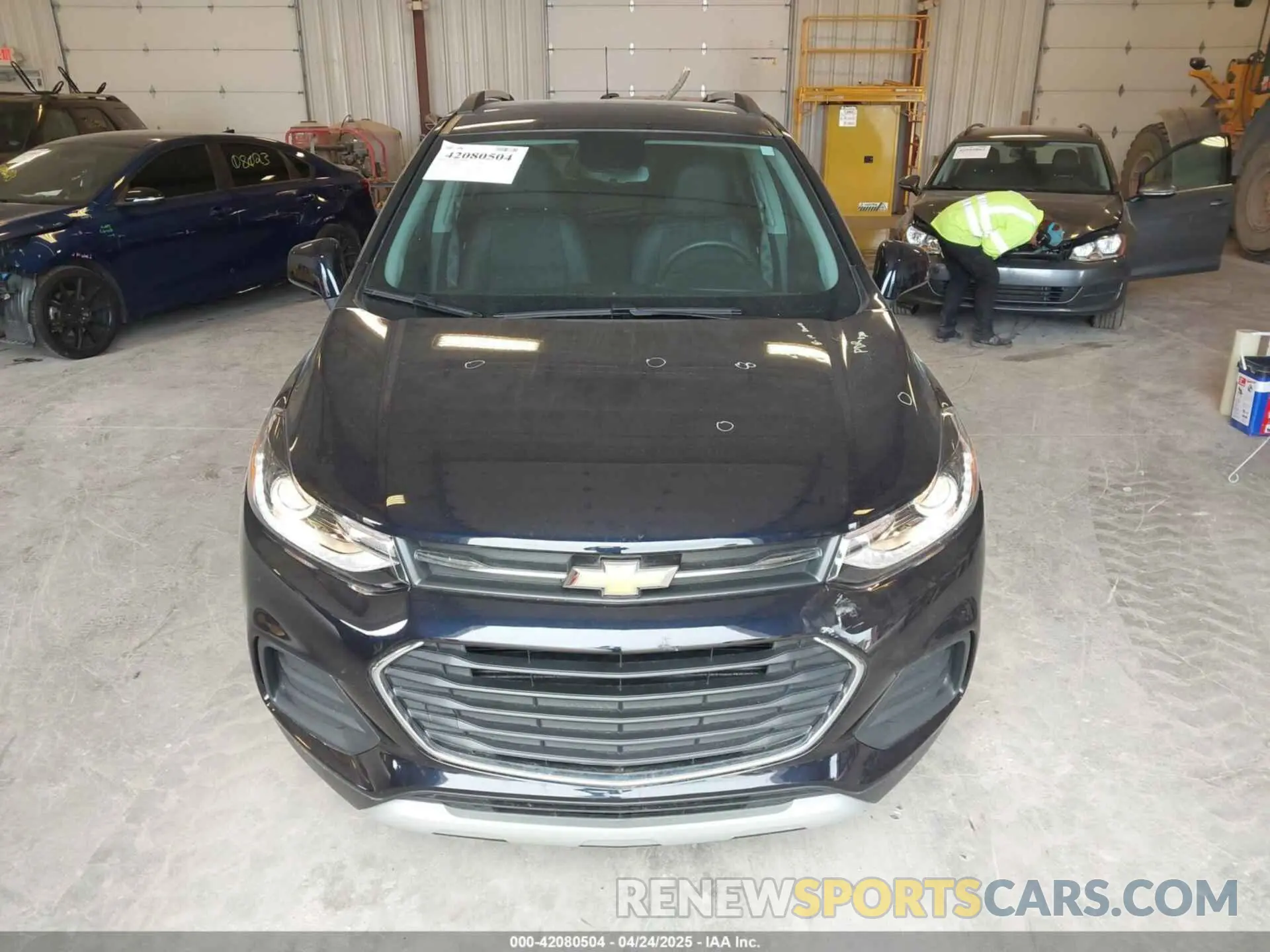 12 Фотография поврежденного автомобиля KL7CJPSM1NB563974 CHEVROLET TRAX 2022