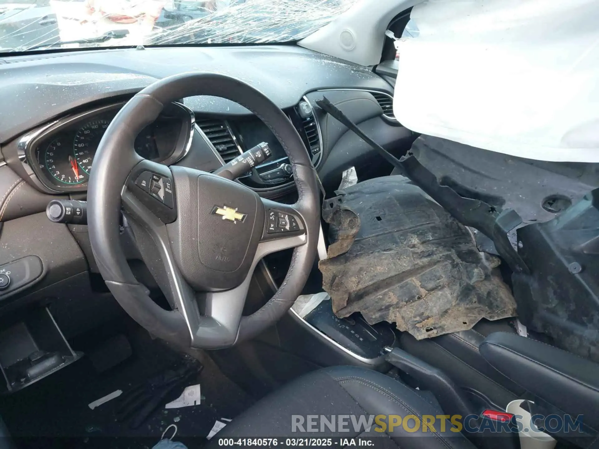 5 Фотография поврежденного автомобиля KL7CJPSM1NB565966 CHEVROLET TRAX 2022