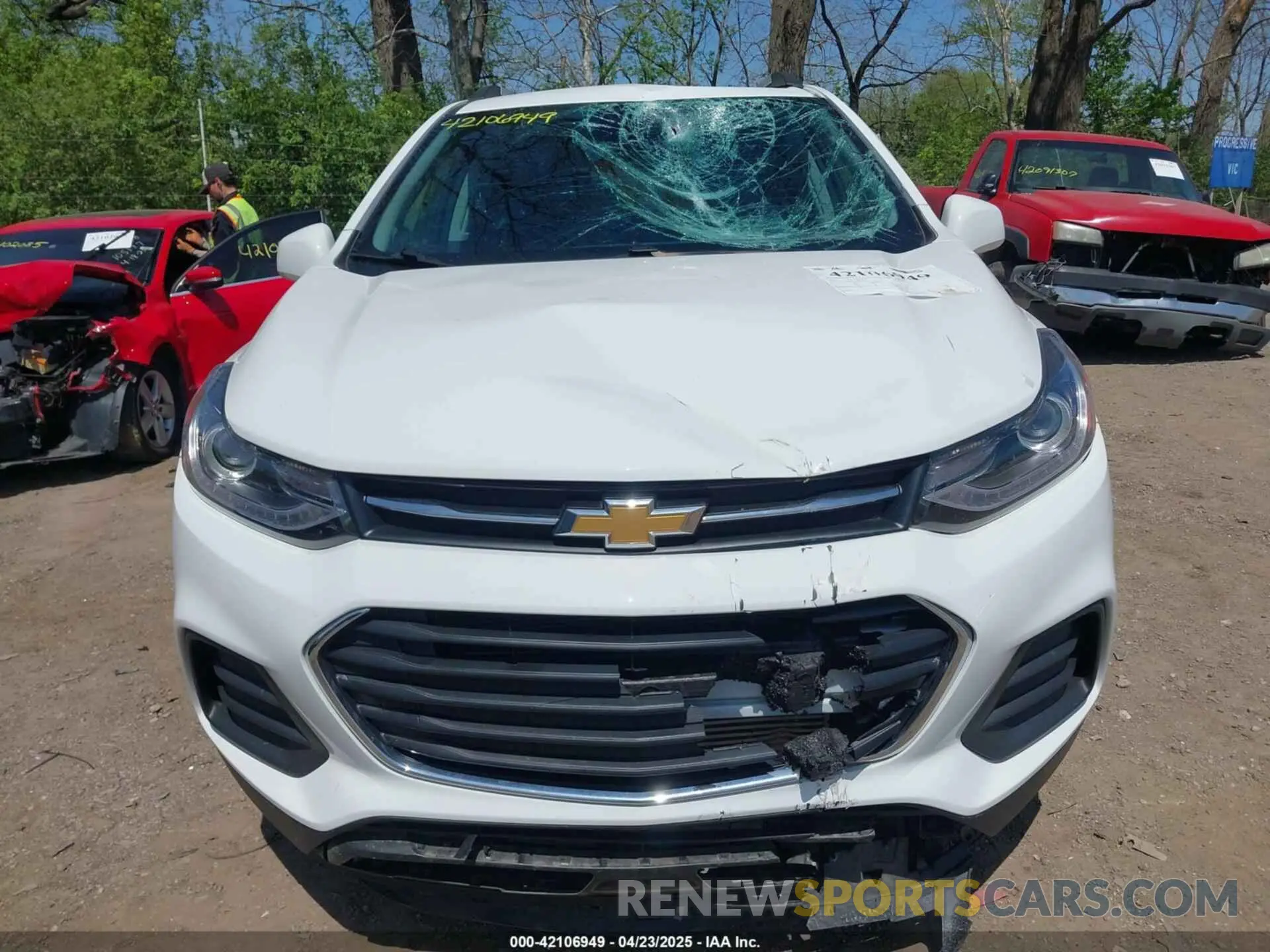 12 Фотография поврежденного автомобиля KL7CJPSM1NB569189 CHEVROLET TRAX 2022