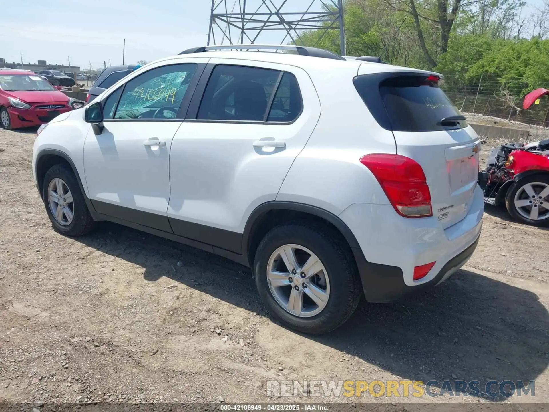 3 Фотография поврежденного автомобиля KL7CJPSM1NB569189 CHEVROLET TRAX 2022