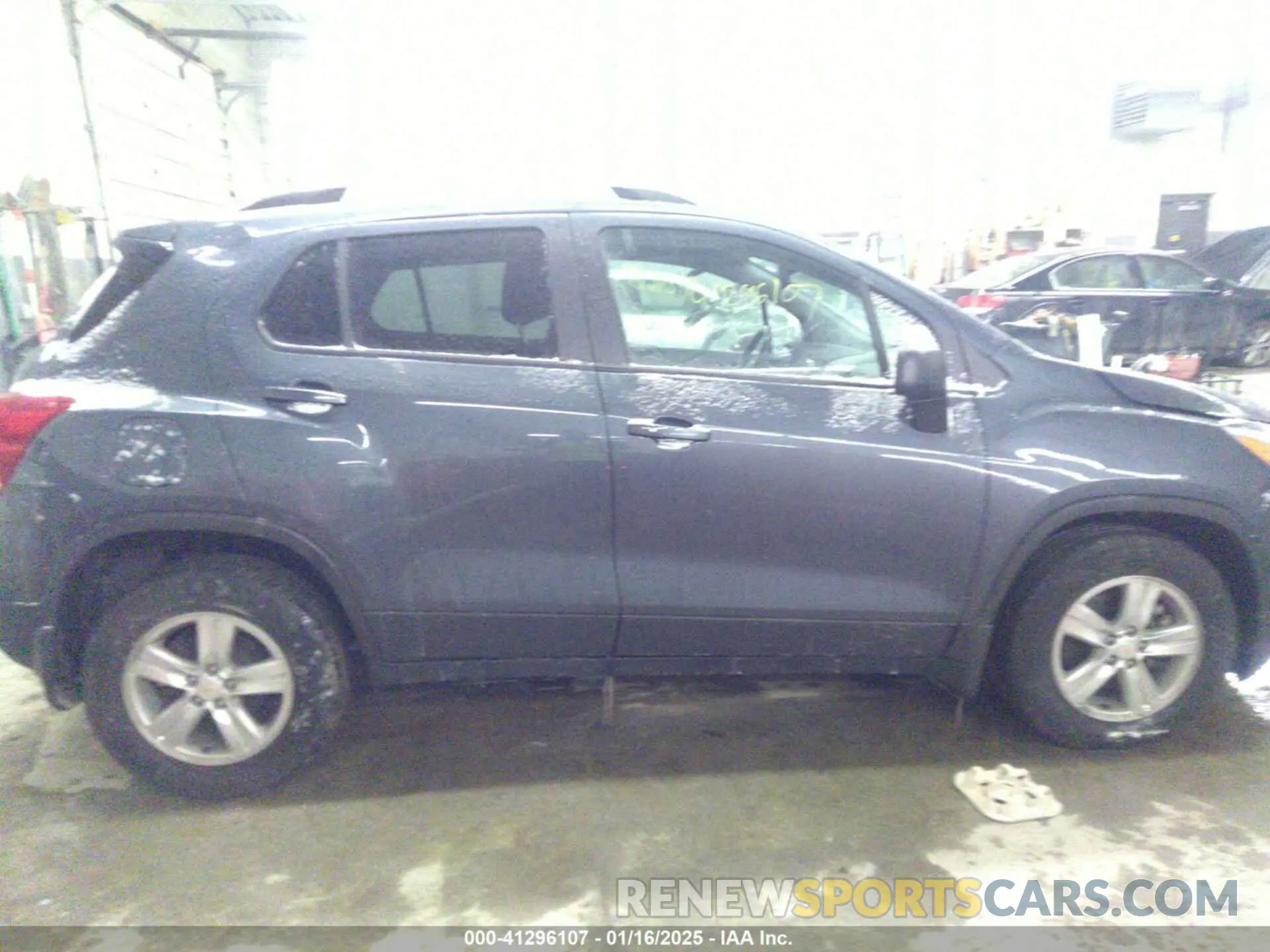 14 Photograph of a damaged car KL7CJPSM2NB507333 CHEVROLET TRAX 2022