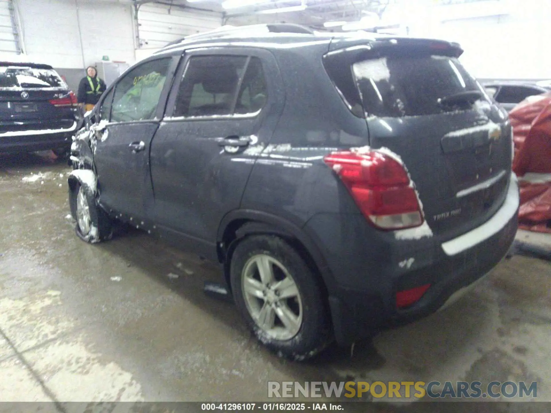 3 Photograph of a damaged car KL7CJPSM2NB507333 CHEVROLET TRAX 2022