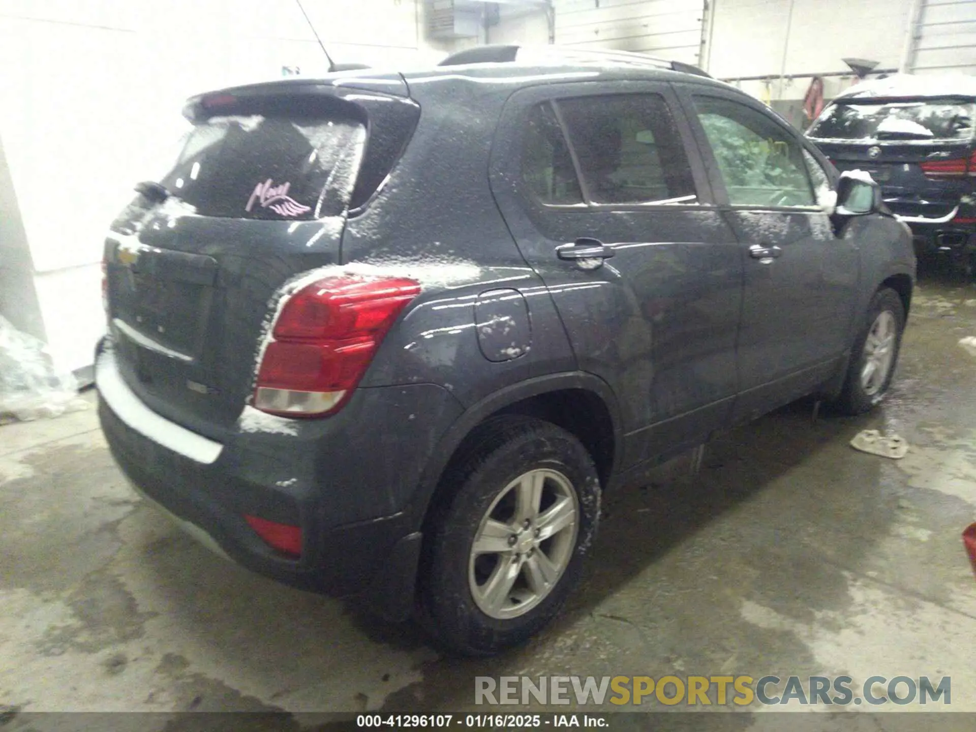 4 Photograph of a damaged car KL7CJPSM2NB507333 CHEVROLET TRAX 2022