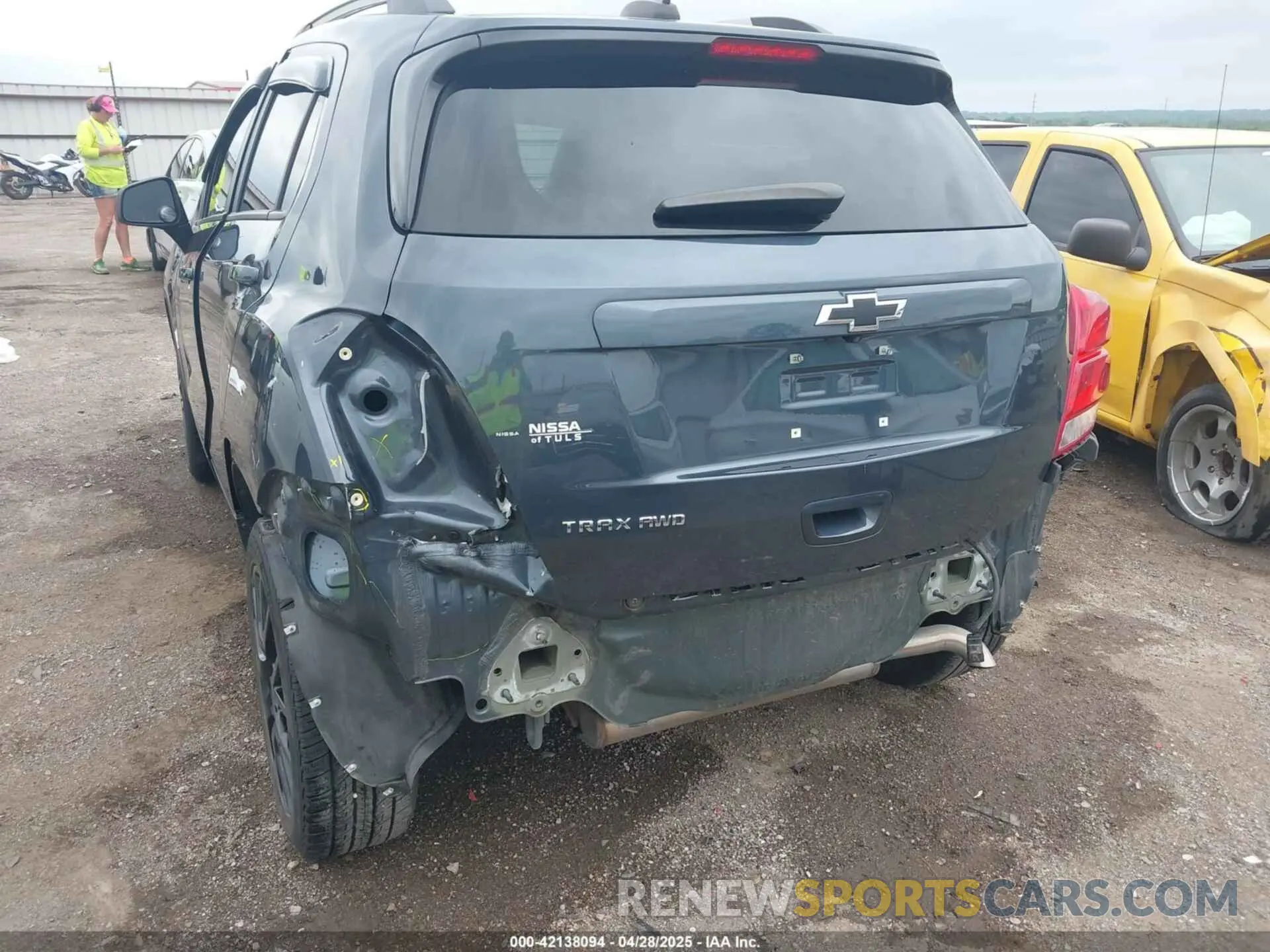 6 Фотография поврежденного автомобиля KL7CJPSM3NB506658 CHEVROLET TRAX 2022