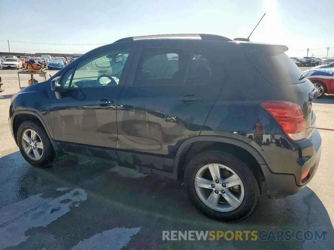 2 Фотография поврежденного автомобиля KL7CJPSM4NB539183 CHEVROLET TRAX 2022