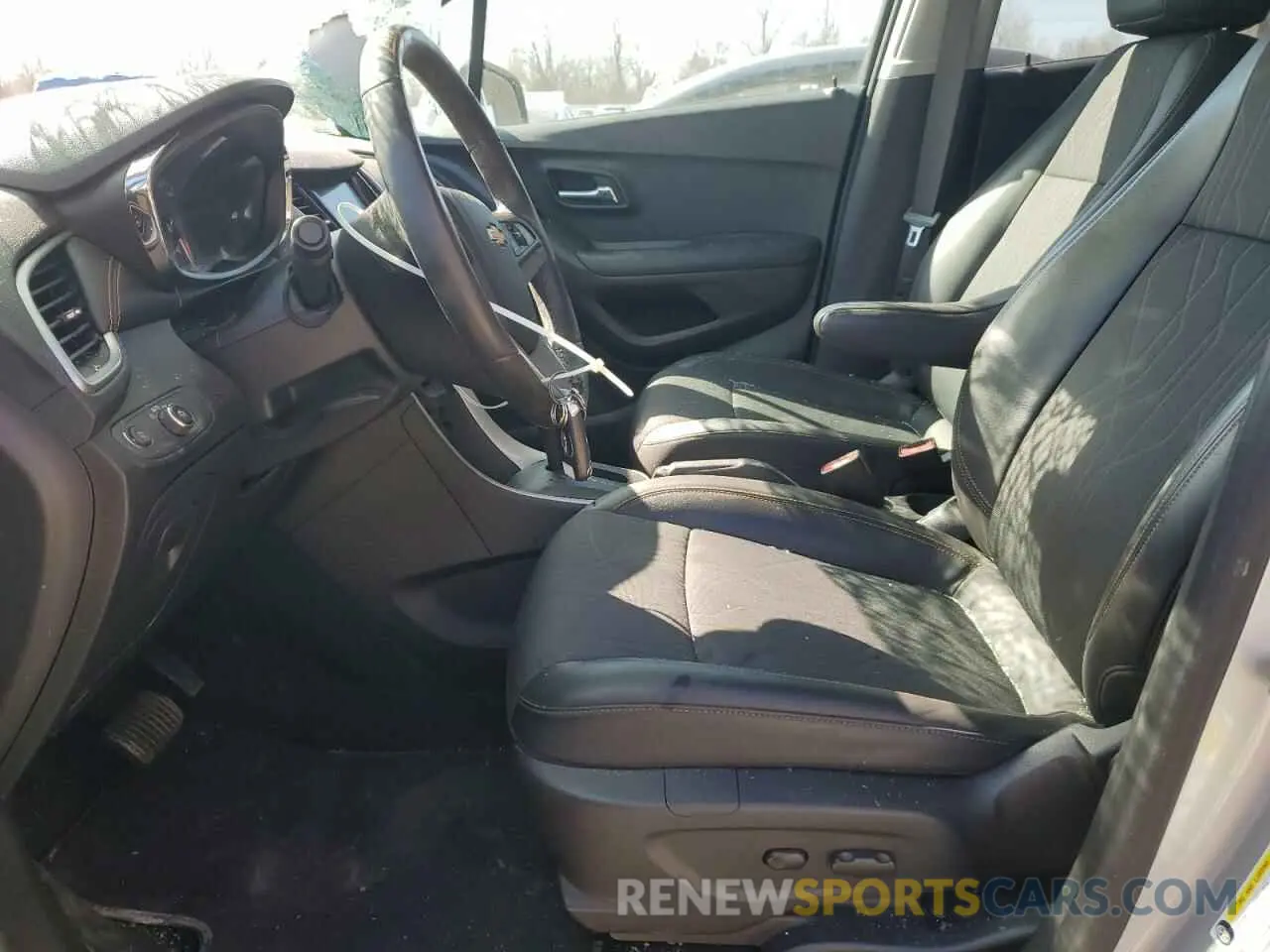 7 Photograph of a damaged car KL7CJPSM6NB505195 CHEVROLET TRAX 2022