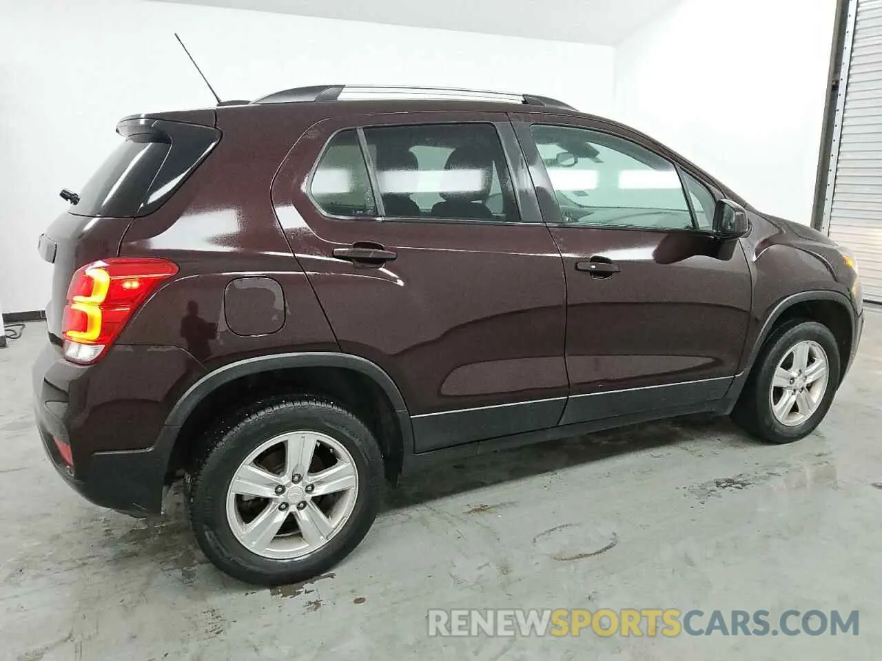 3 Photograph of a damaged car KL7CJPSM7NB520949 CHEVROLET TRAX 2022