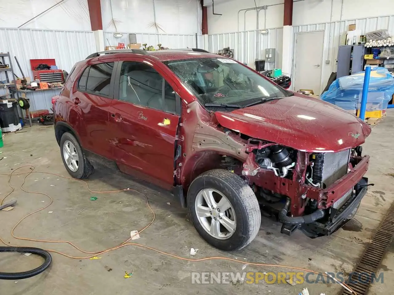 4 Photograph of a damaged car KL7CJPSM8NB507269 CHEVROLET TRAX 2022