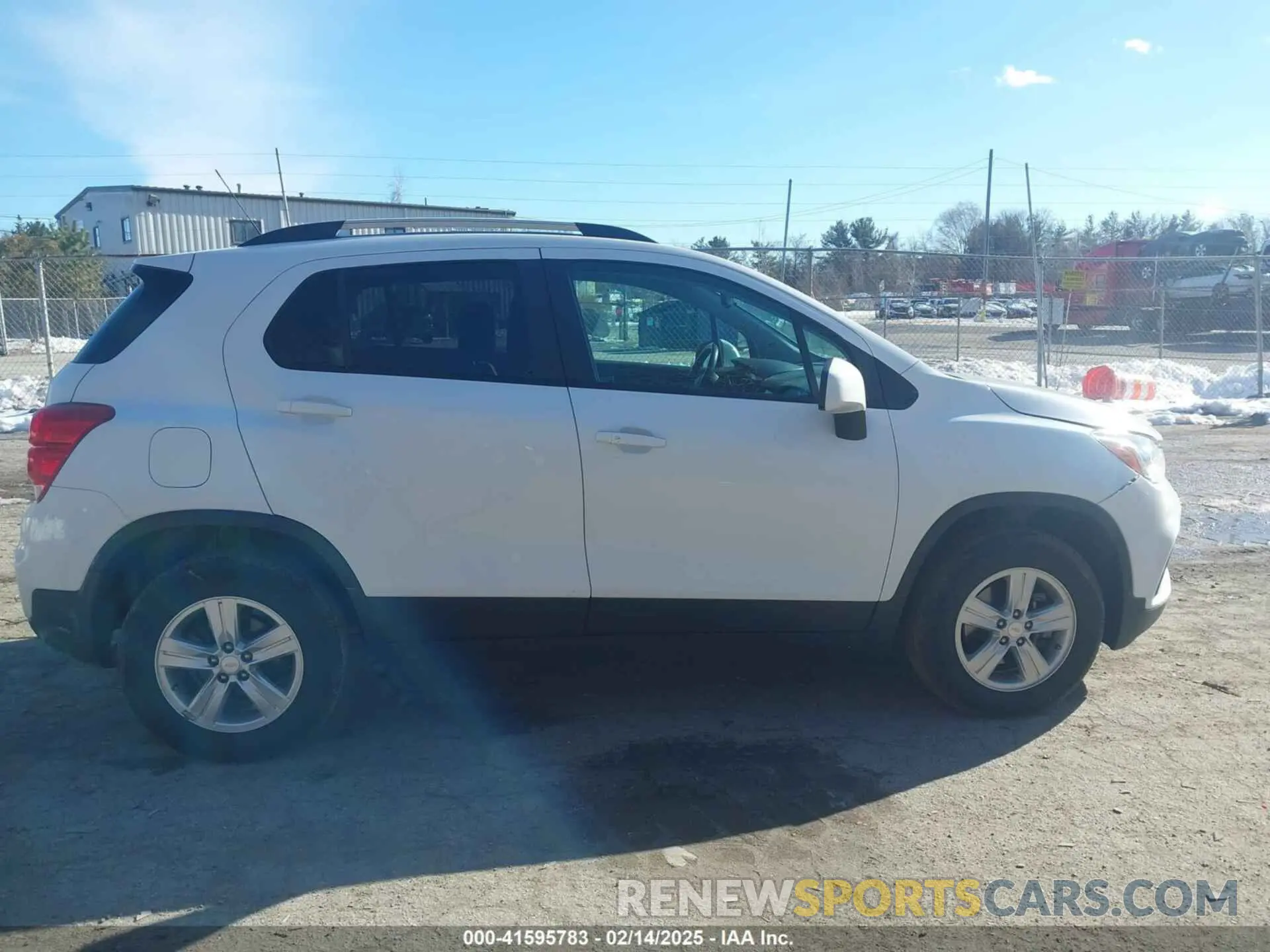 13 Photograph of a damaged car KL7CJPSM8NB517820 CHEVROLET TRAX 2022