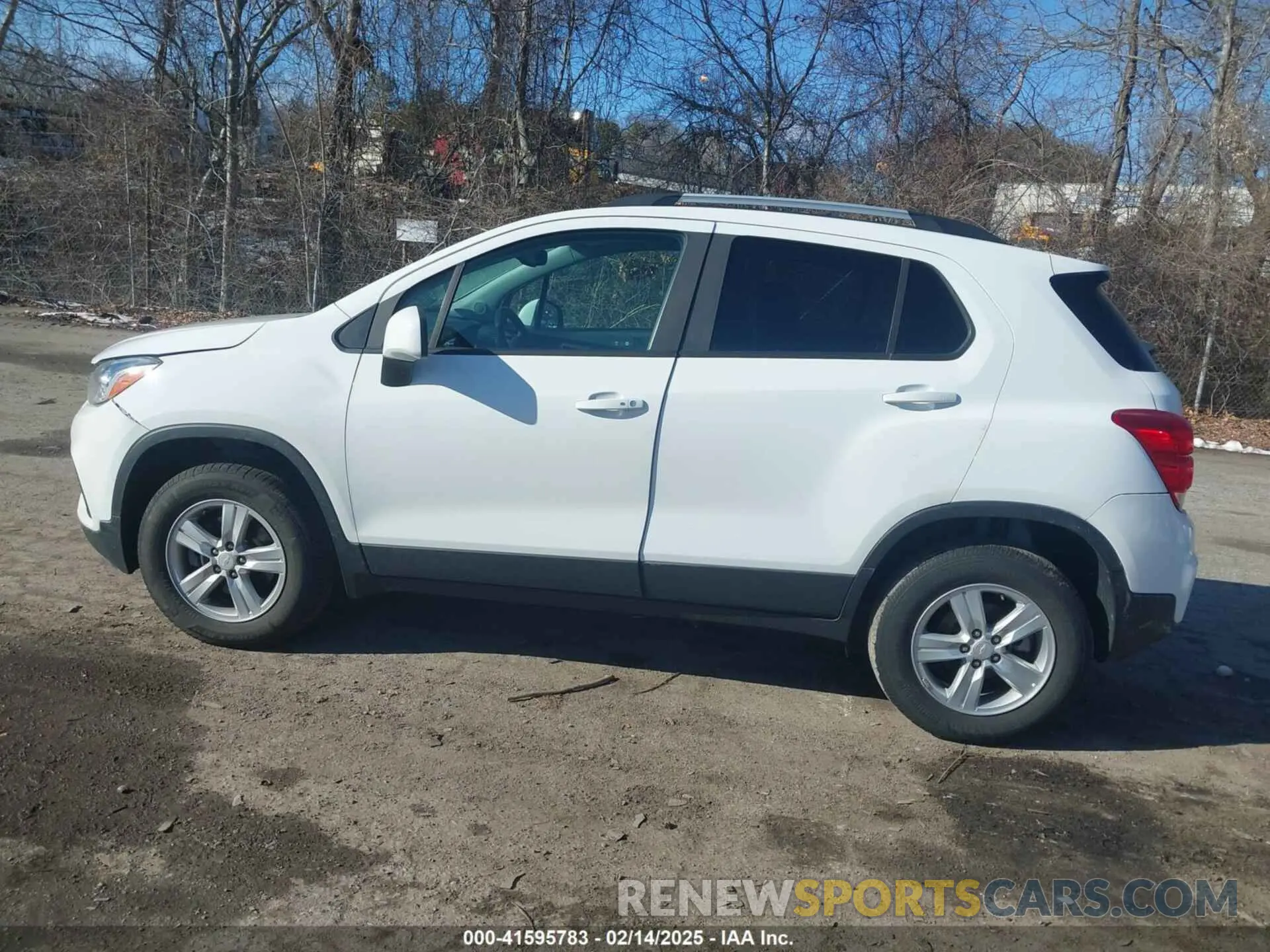 14 Photograph of a damaged car KL7CJPSM8NB517820 CHEVROLET TRAX 2022