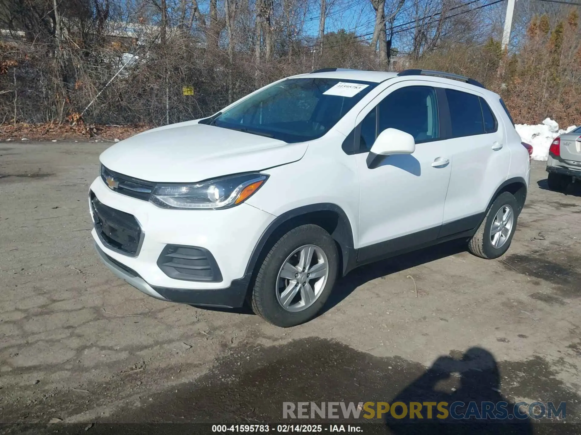 2 Photograph of a damaged car KL7CJPSM8NB517820 CHEVROLET TRAX 2022