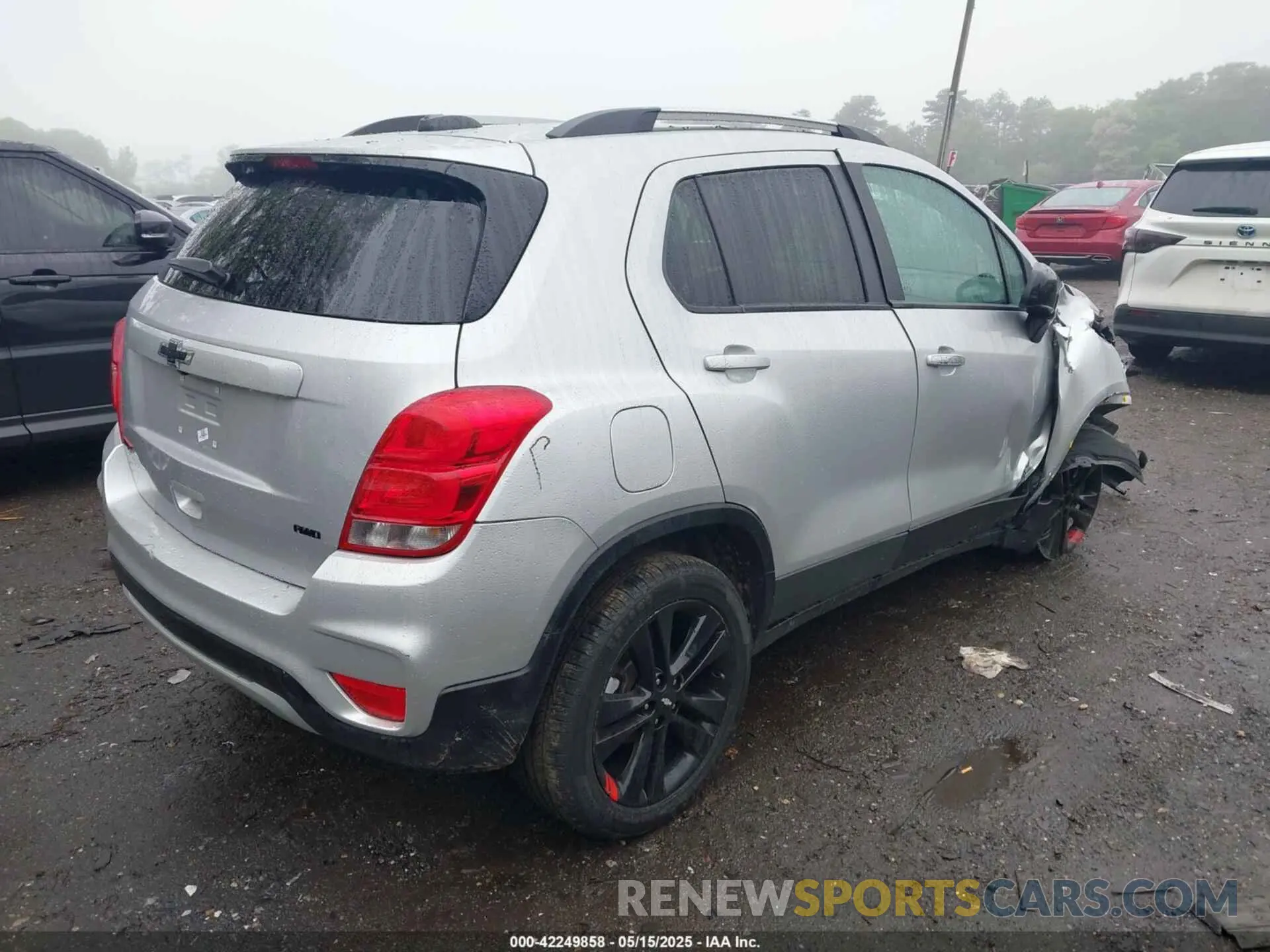 4 Фотография поврежденного автомобиля KL7CJPSM9NB507961 CHEVROLET TRAX 2022