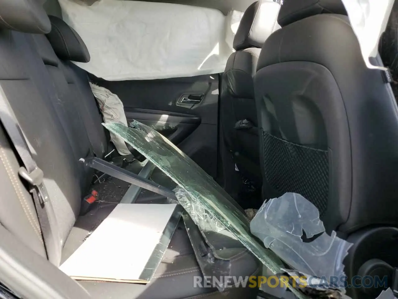 11 Photograph of a damaged car KL7CJPSM9NB541107 CHEVROLET TRAX 2022