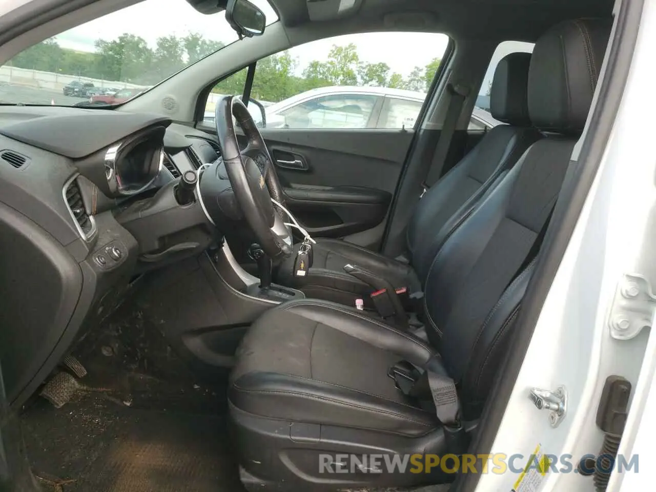 7 Photograph of a damaged car KL7CJPSMXNB536918 CHEVROLET TRAX 2022