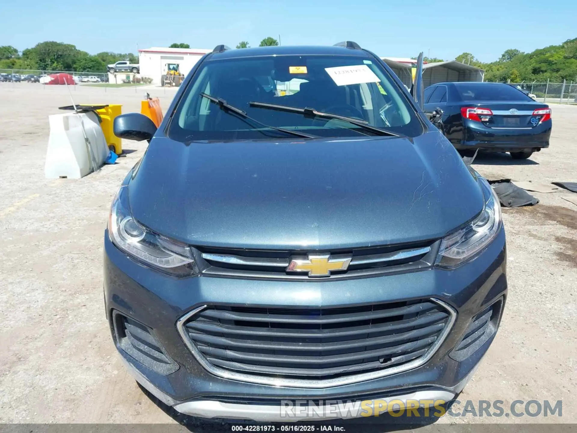 12 Photograph of a damaged car KL7CJPSMXNB557865 CHEVROLET TRAX 2022