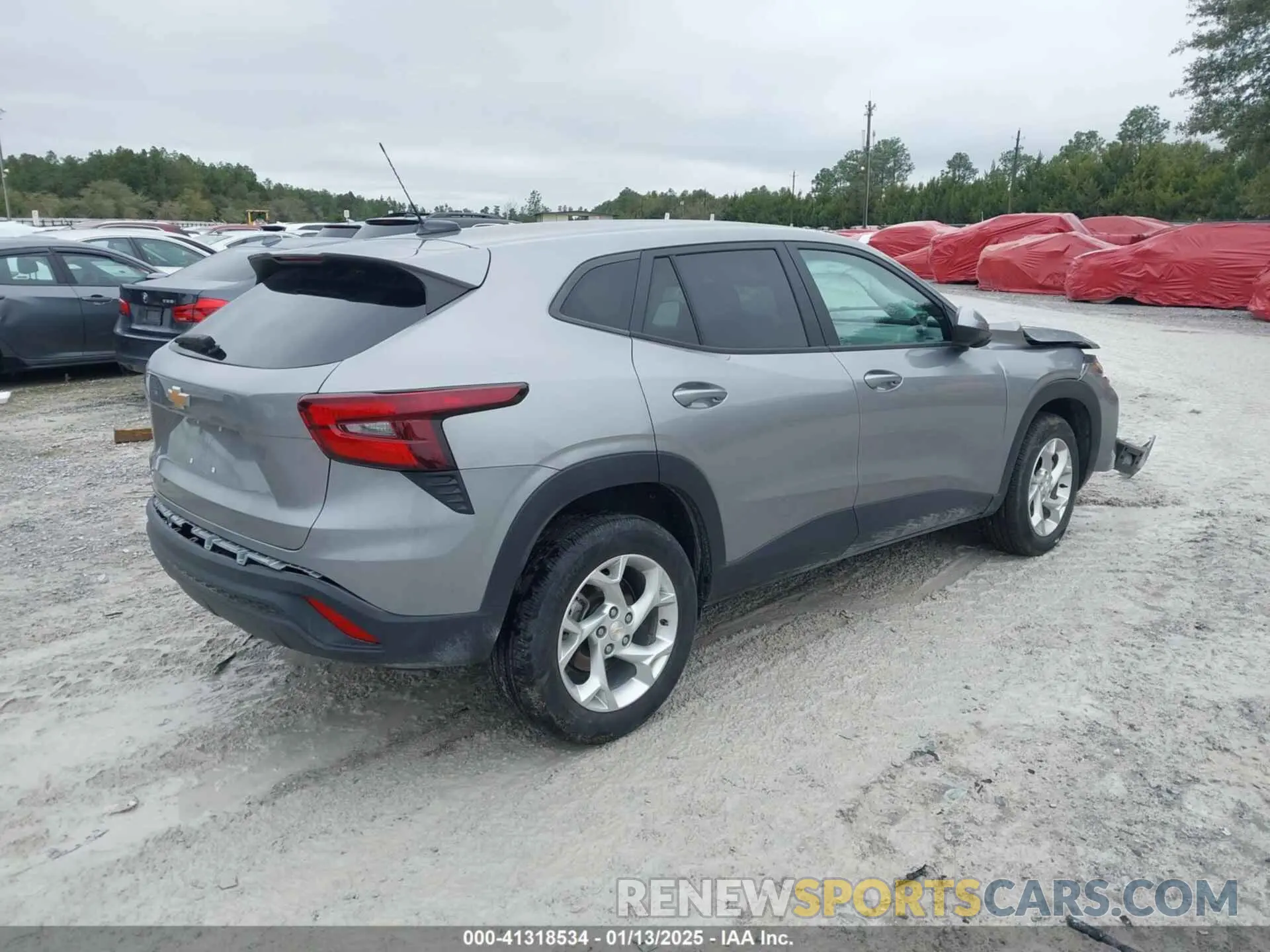 4 Photograph of a damaged car KL77LFE20RC091007 CHEVROLET TRAX 2024