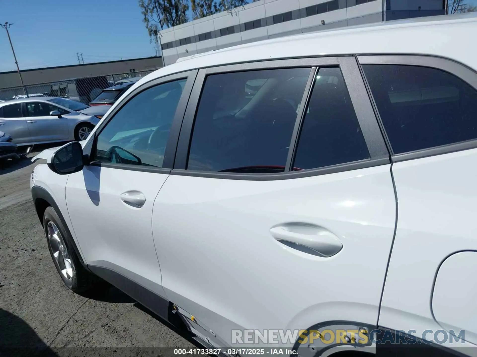 15 Photograph of a damaged car KL77LFE20RC149262 CHEVROLET TRAX 2024