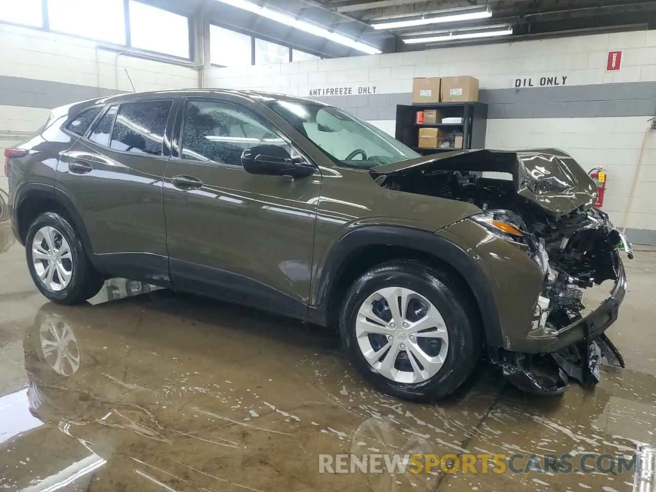 4 Photograph of a damaged car KL77LFE20RC158656 CHEVROLET TRAX 2024
