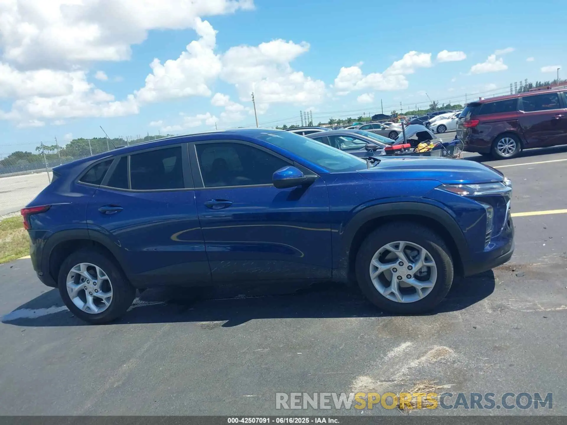 13 Фотография поврежденного автомобиля KL77LFE21RC162568 CHEVROLET TRAX 2024