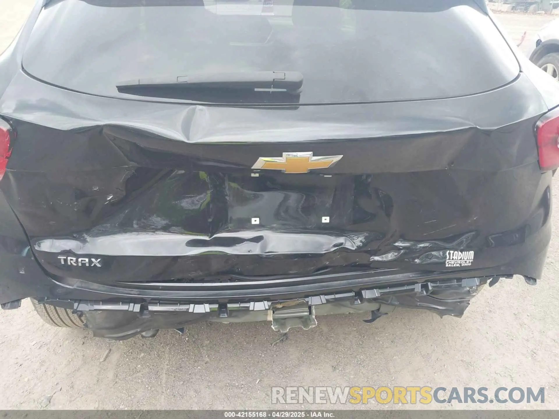 6 Фотография поврежденного автомобиля KL77LFE22RC073575 CHEVROLET TRAX 2024