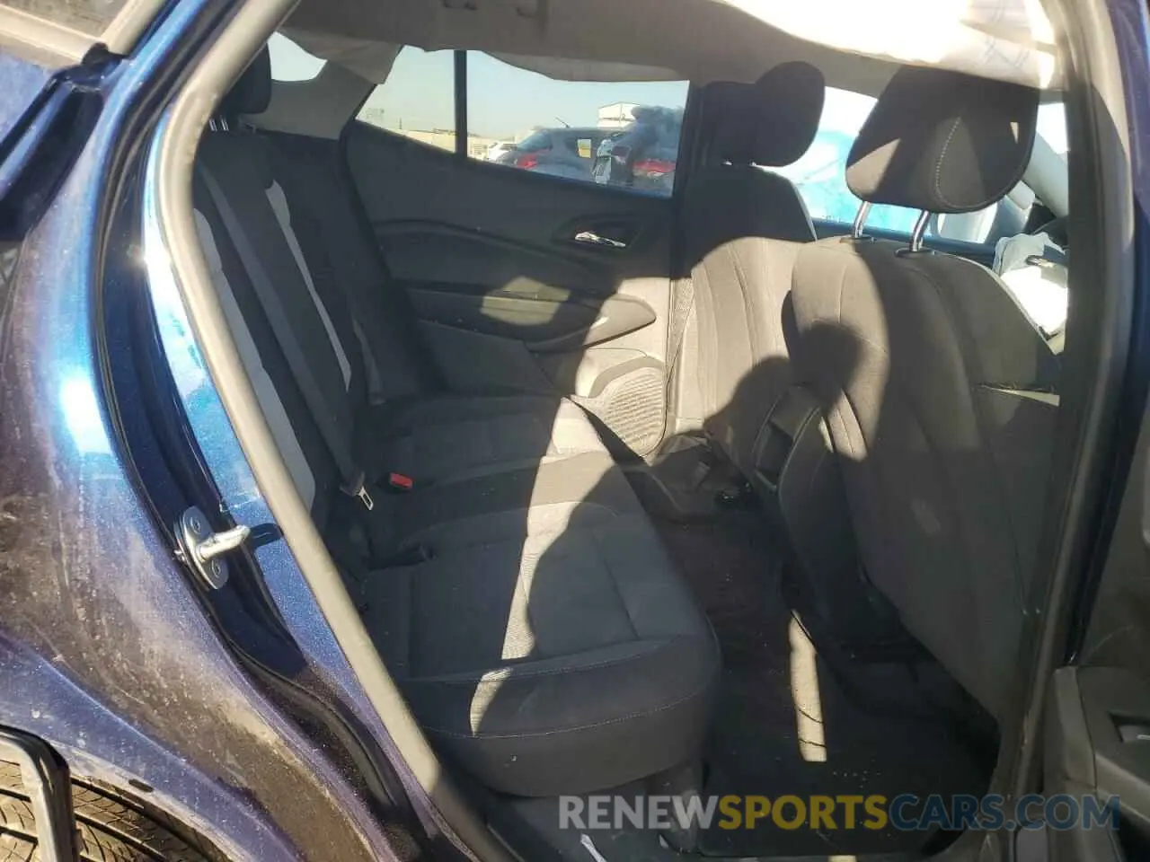 10 Фотография поврежденного автомобиля KL77LFE23RC000618 CHEVROLET TRAX 2024