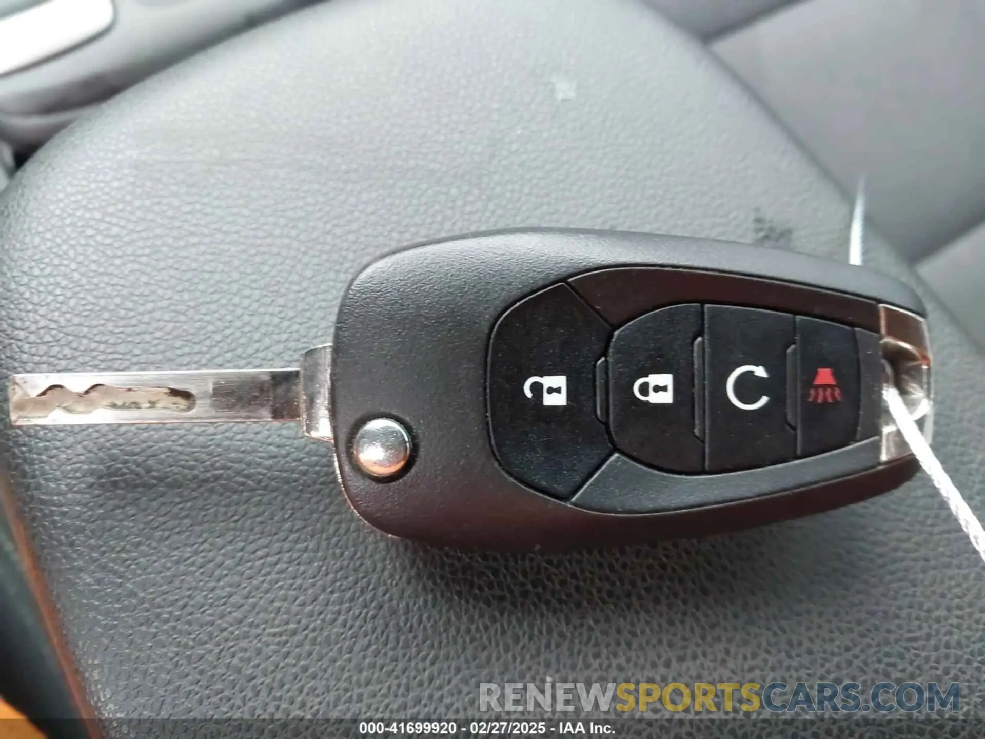 11 Фотография поврежденного автомобиля KL77LFE23RC003311 CHEVROLET TRAX 2024