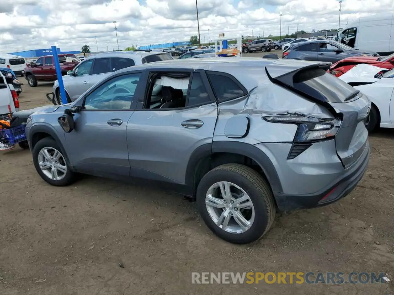 2 Photograph of a damaged car KL77LFE24RC020991 CHEVROLET TRAX 2024