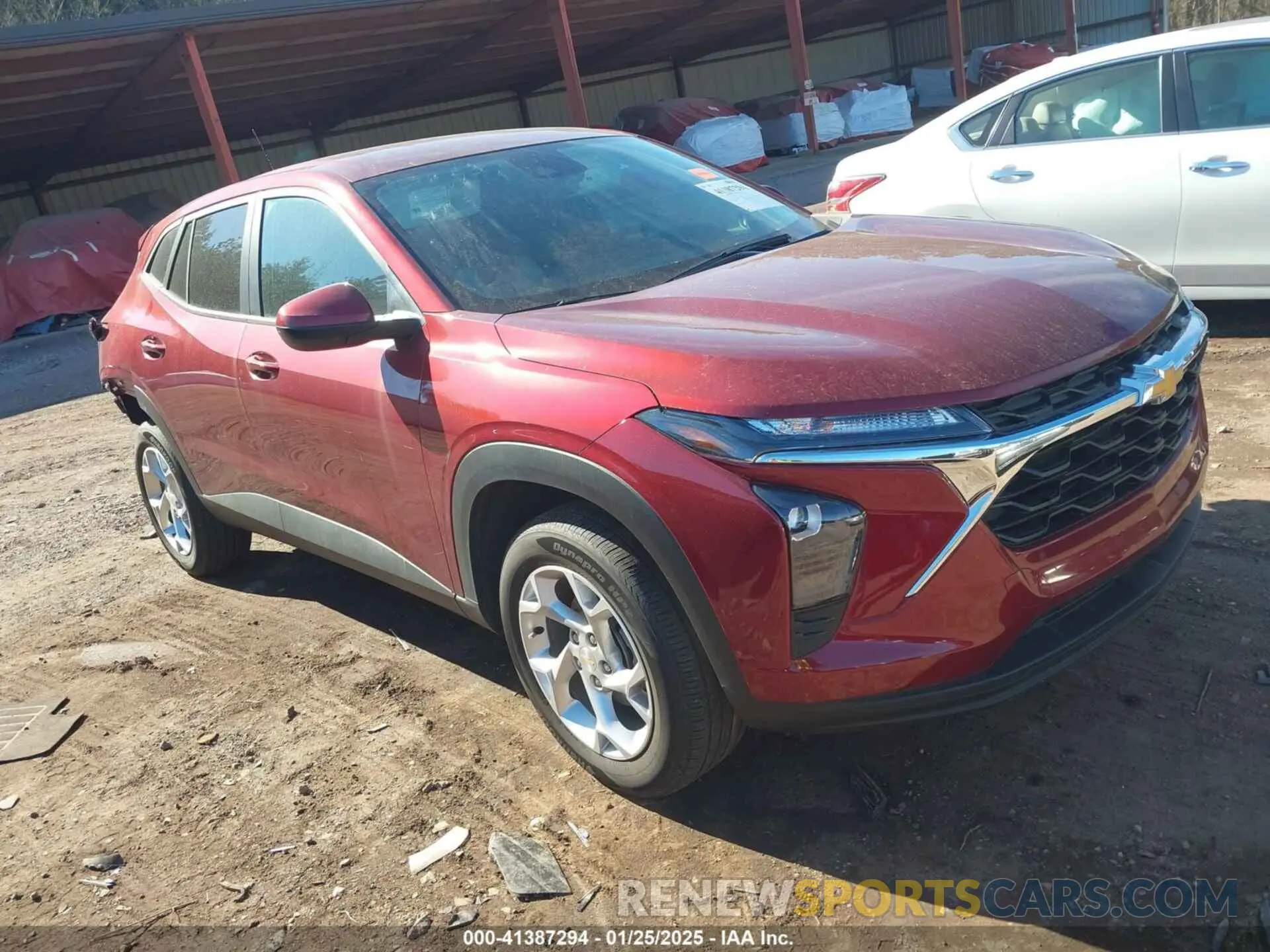 1 Фотография поврежденного автомобиля KL77LFE24RC063422 CHEVROLET TRAX 2024