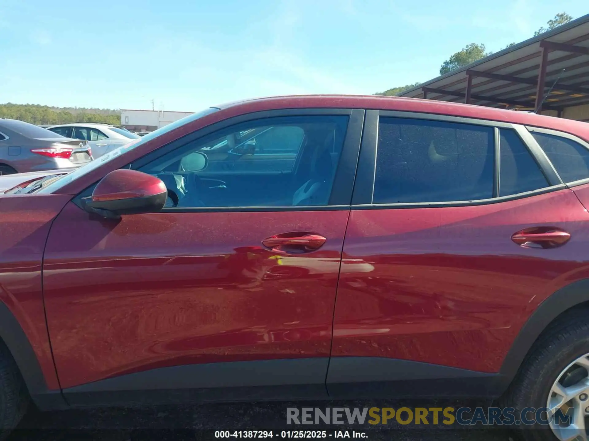 14 Фотография поврежденного автомобиля KL77LFE24RC063422 CHEVROLET TRAX 2024
