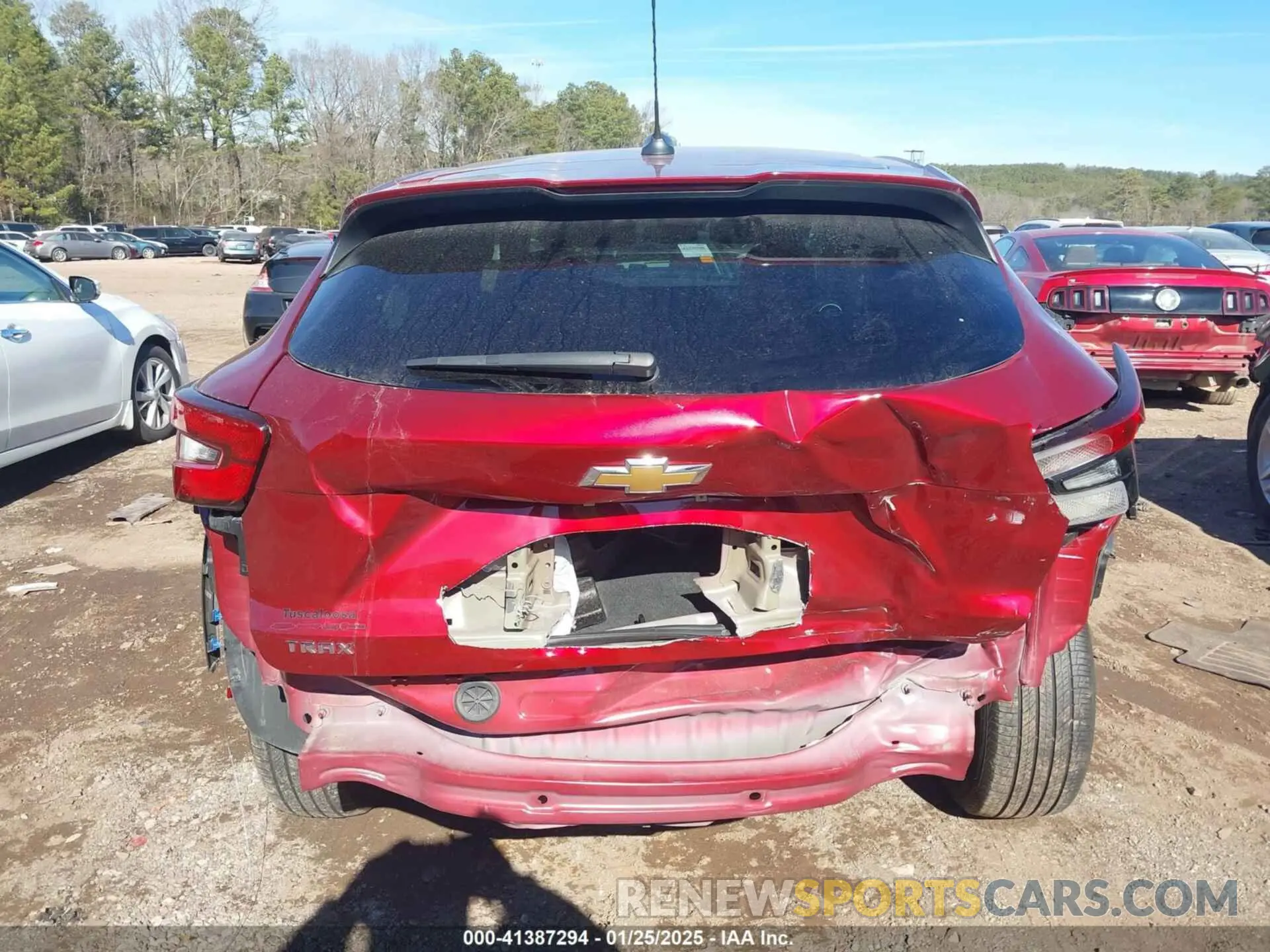 6 Фотография поврежденного автомобиля KL77LFE24RC063422 CHEVROLET TRAX 2024