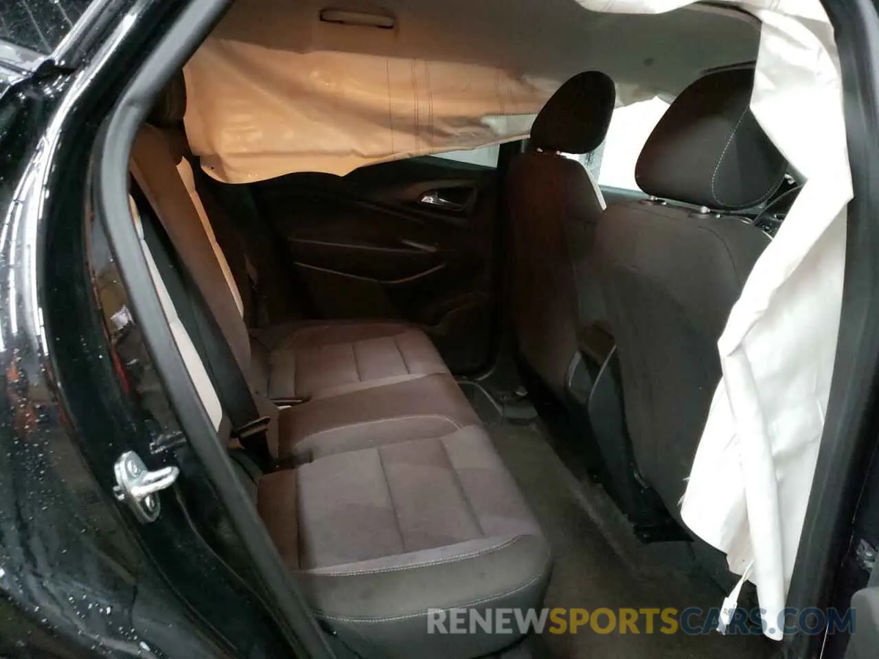 10 Photograph of a damaged car KL77LFE25RC037086 CHEVROLET TRAX 2024