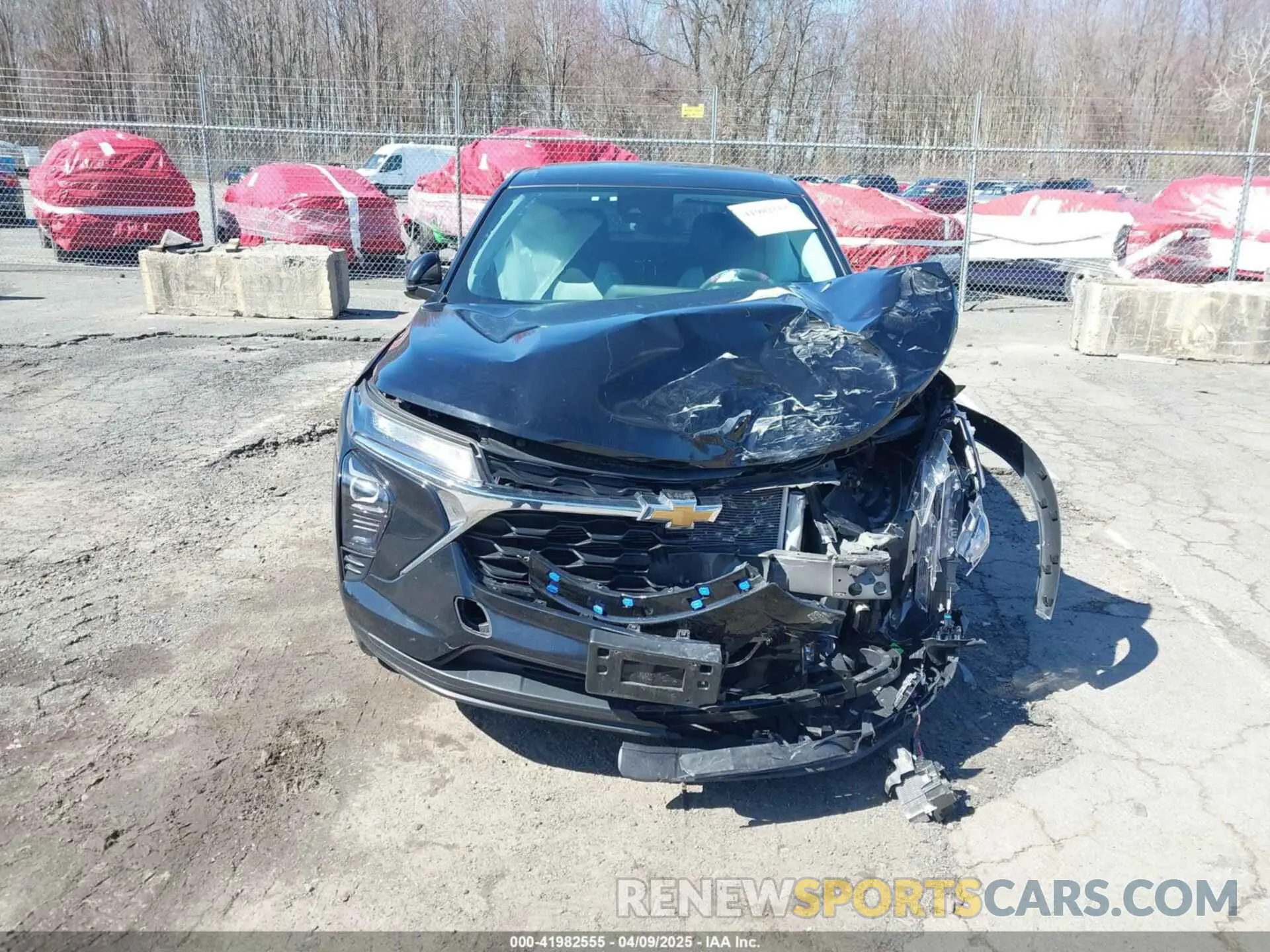 12 Photograph of a damaged car KL77LFE25RC107816 CHEVROLET TRAX 2024