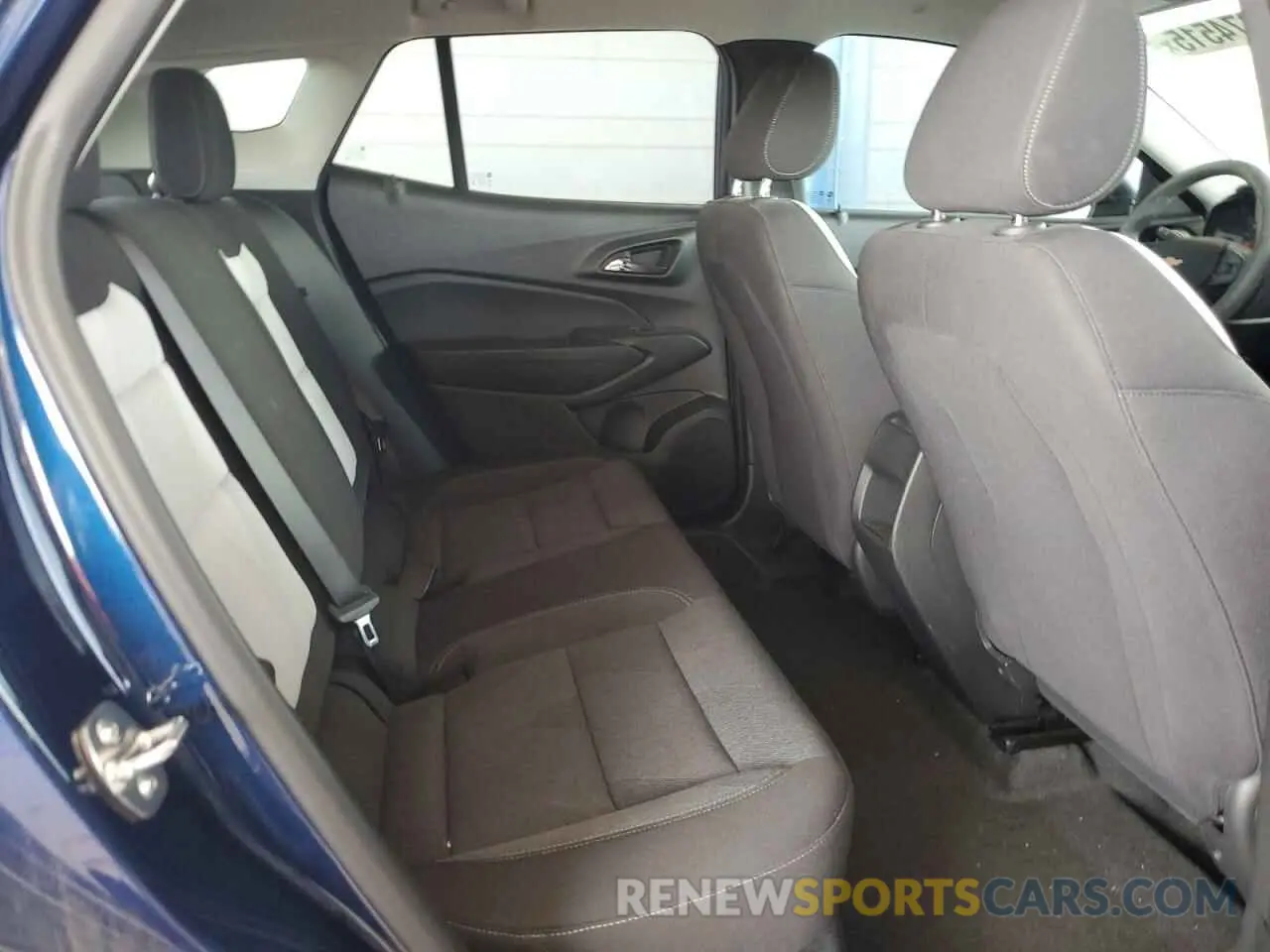 10 Photograph of a damaged car KL77LFE25RC213490 CHEVROLET TRAX 2024