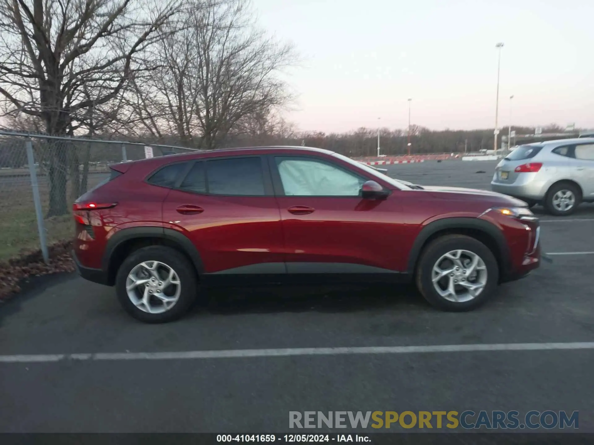 13 Photograph of a damaged car KL77LFE26RC102222 CHEVROLET TRAX 2024