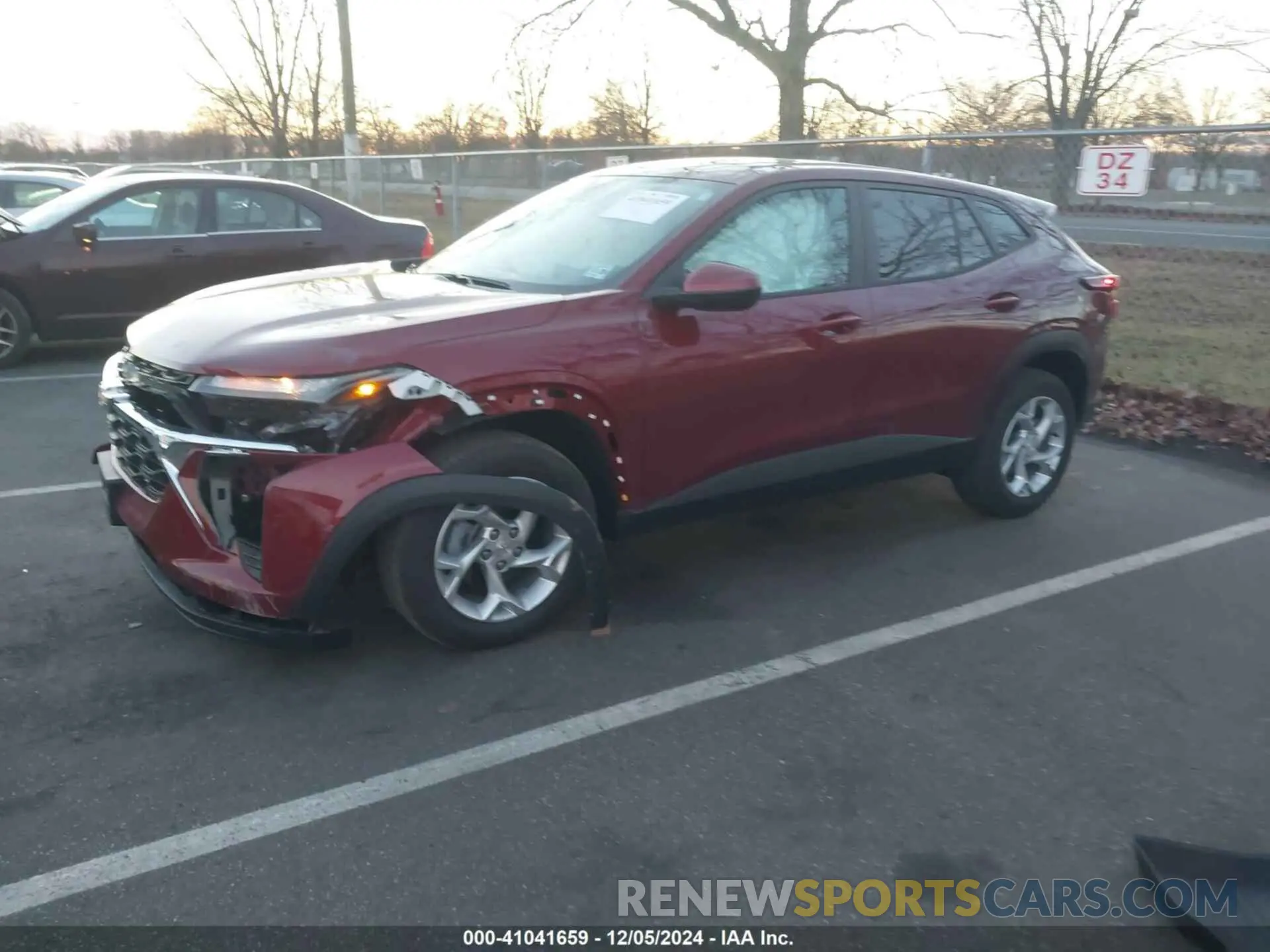 2 Photograph of a damaged car KL77LFE26RC102222 CHEVROLET TRAX 2024