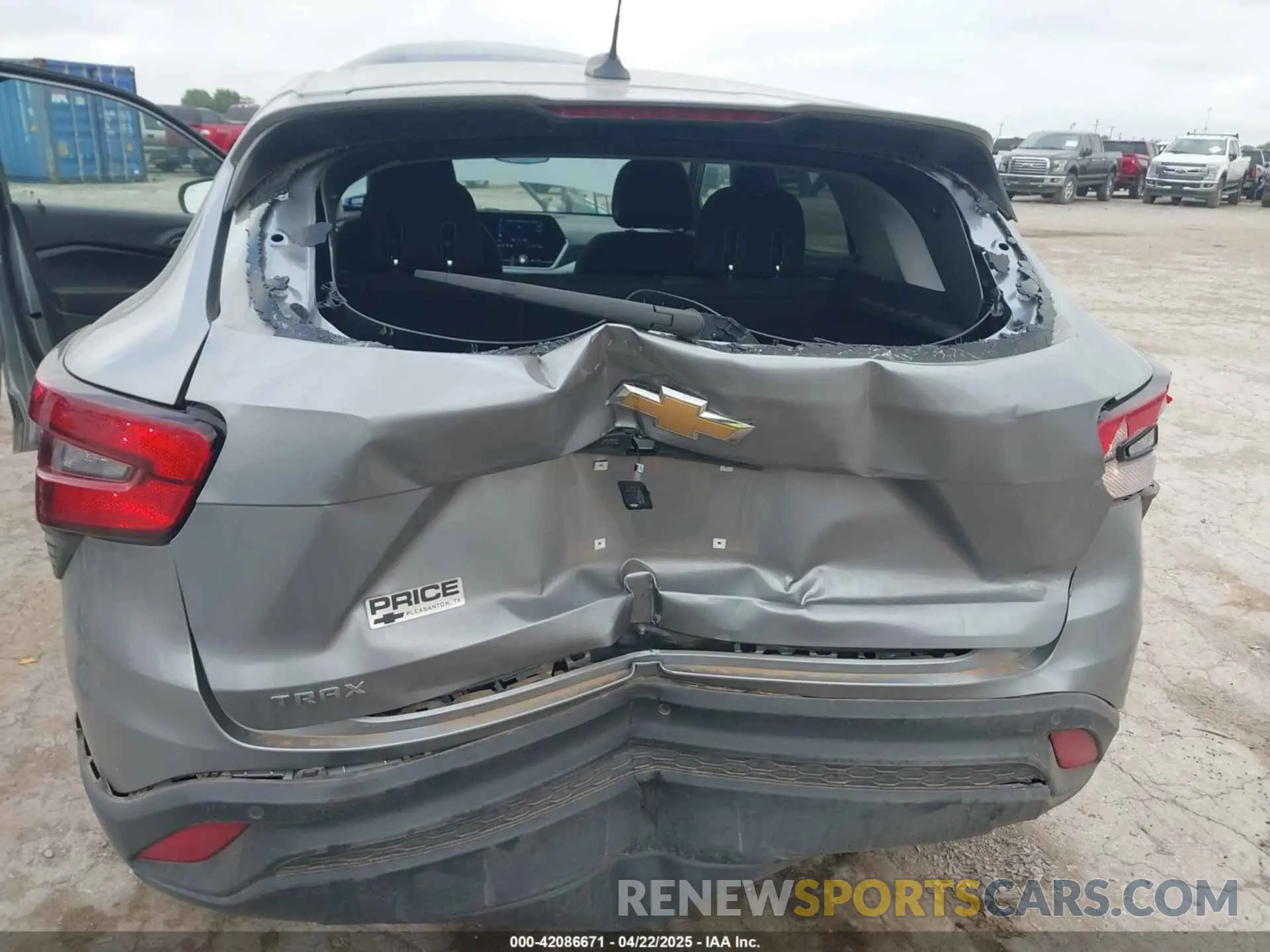 6 Photograph of a damaged car KL77LFE26RC144292 CHEVROLET TRAX 2024