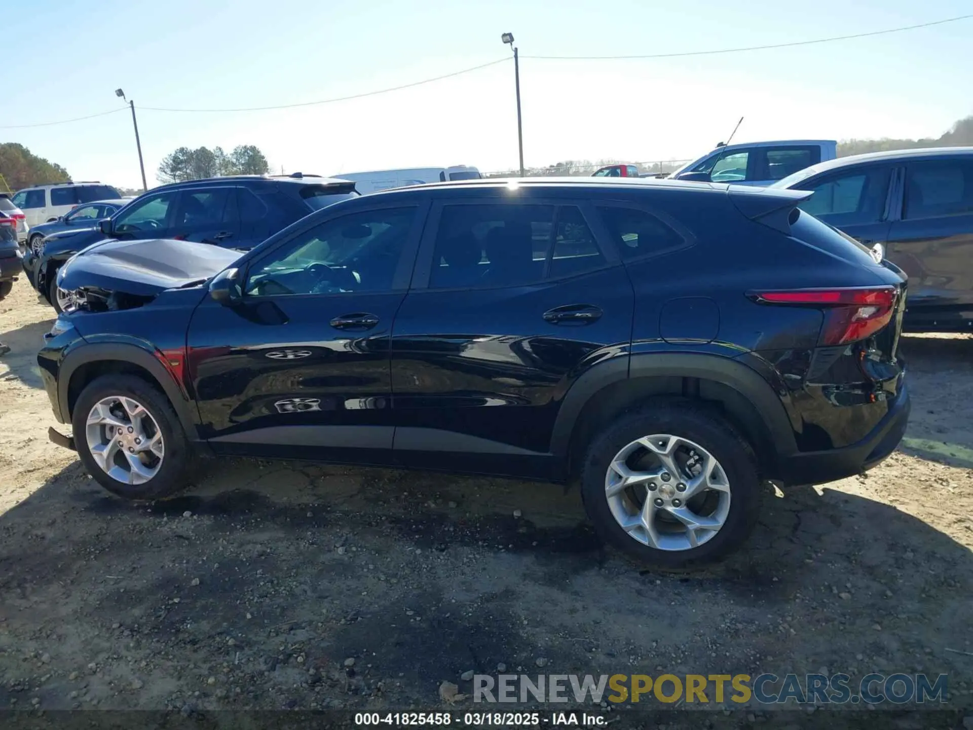 14 Фотография поврежденного автомобиля KL77LFE26RC201235 CHEVROLET TRAX 2024